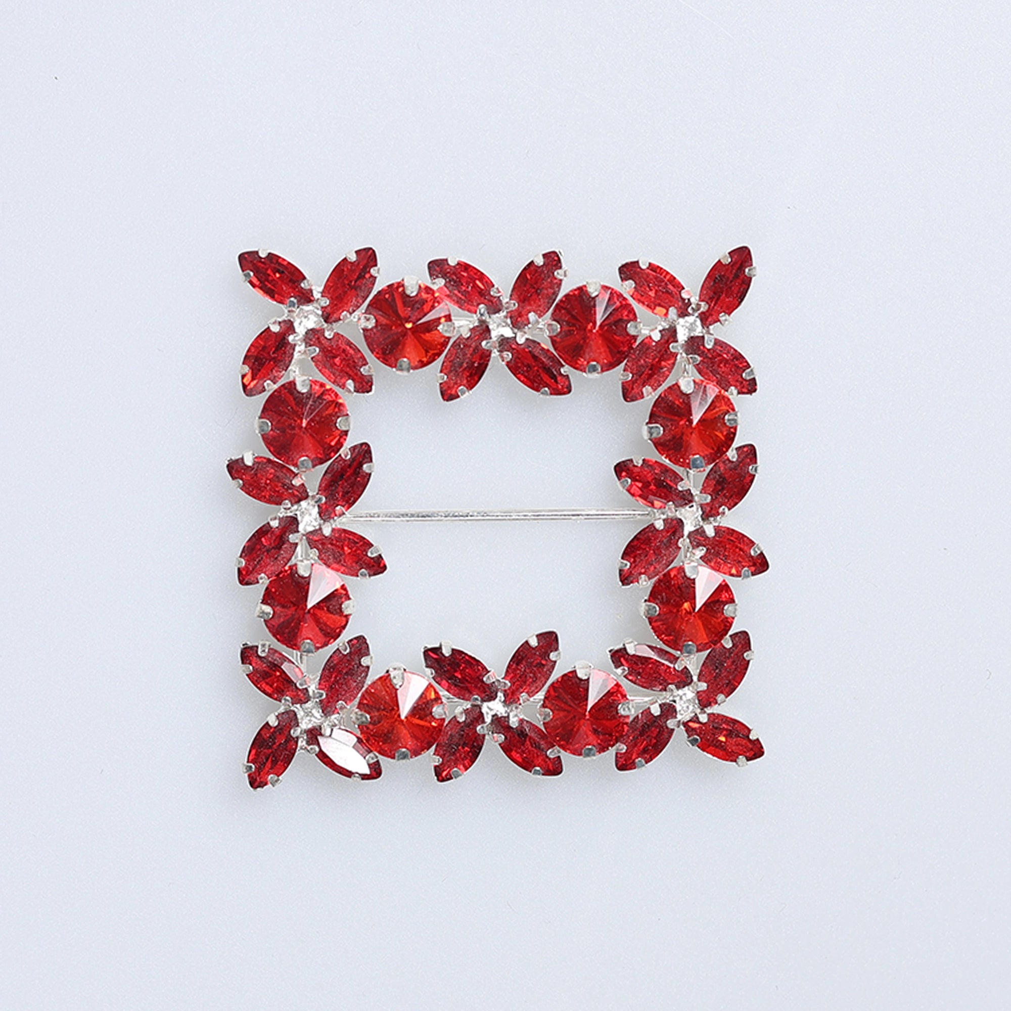 Catarame cu strasuri M113 - Ahura