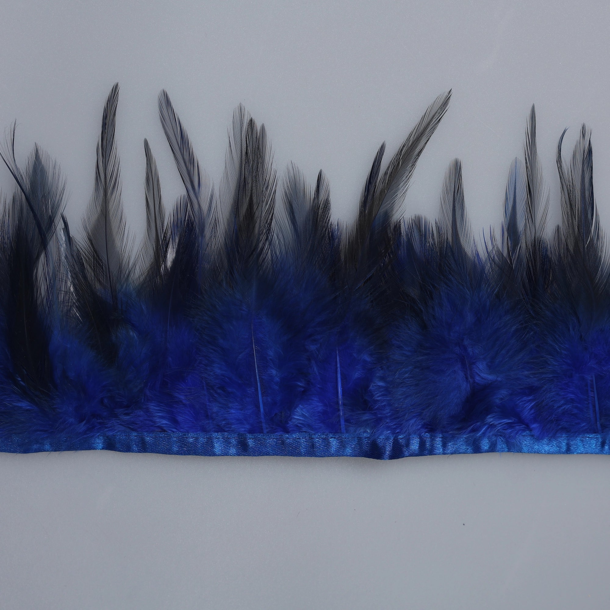 Pene scurte de Cocoș pe bandă M353 - Ahura