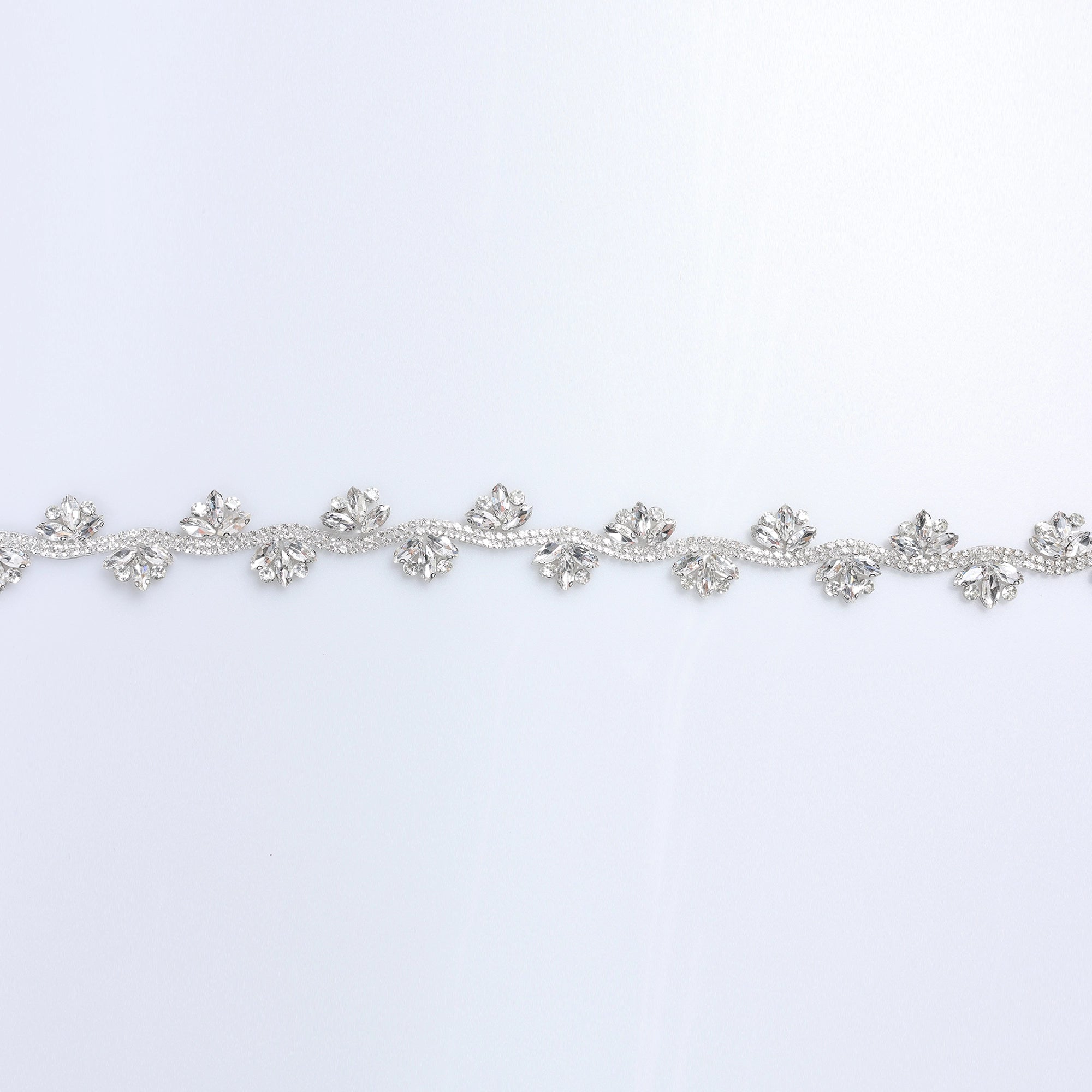 Banda cu strasuri M9 - Ahura