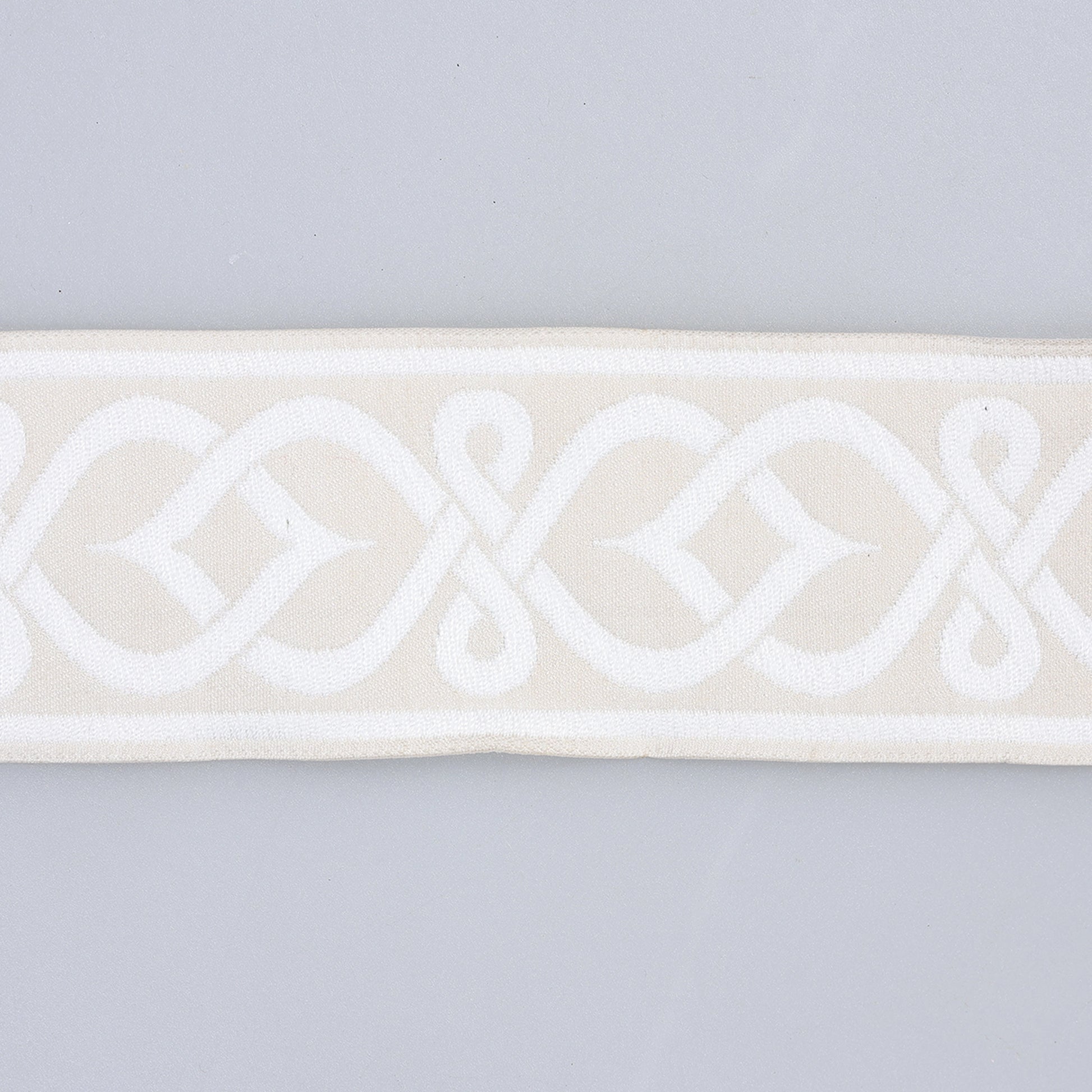 Bandă decorativă 5 cm împletitură celtică detaliu