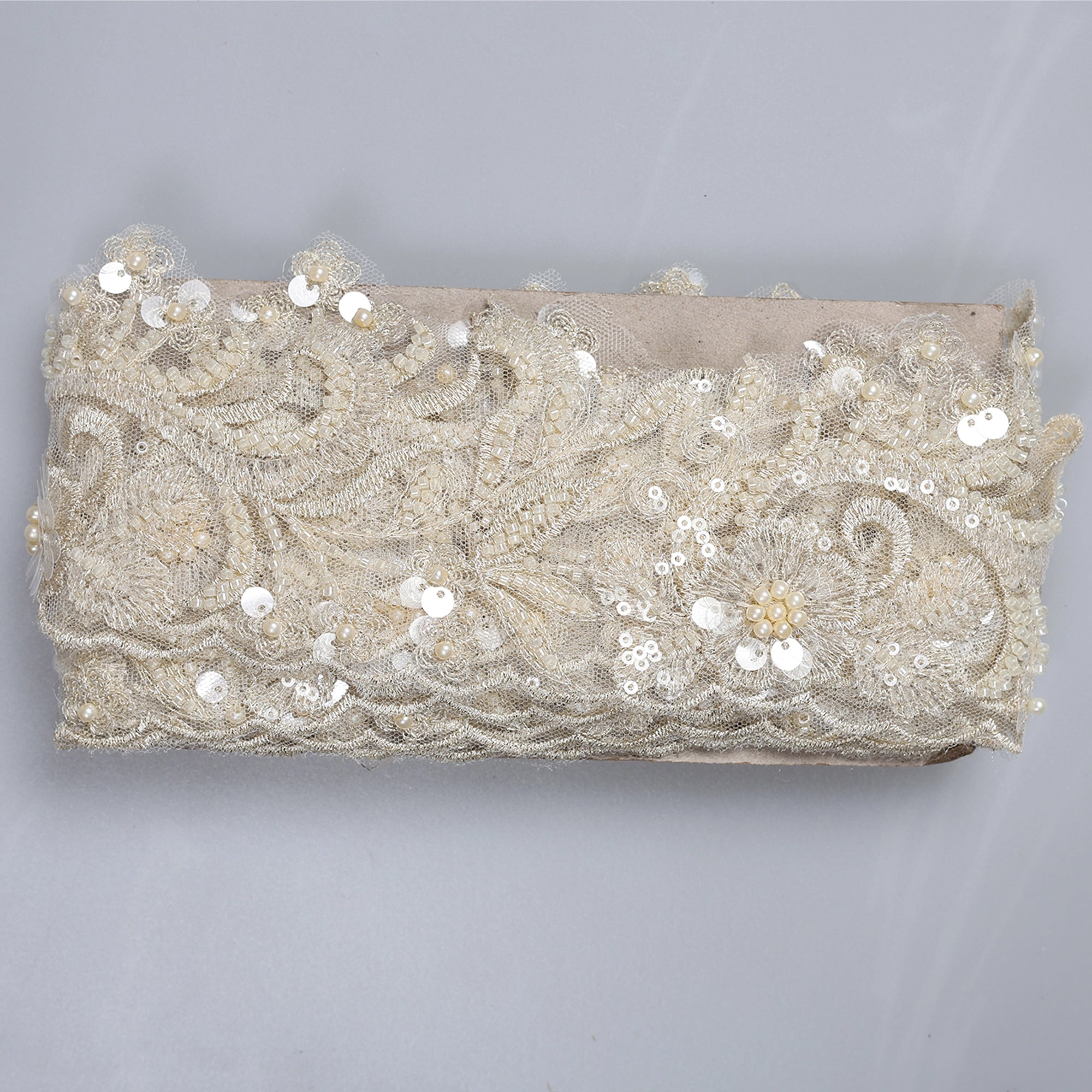 Dantela M170 - Ahura