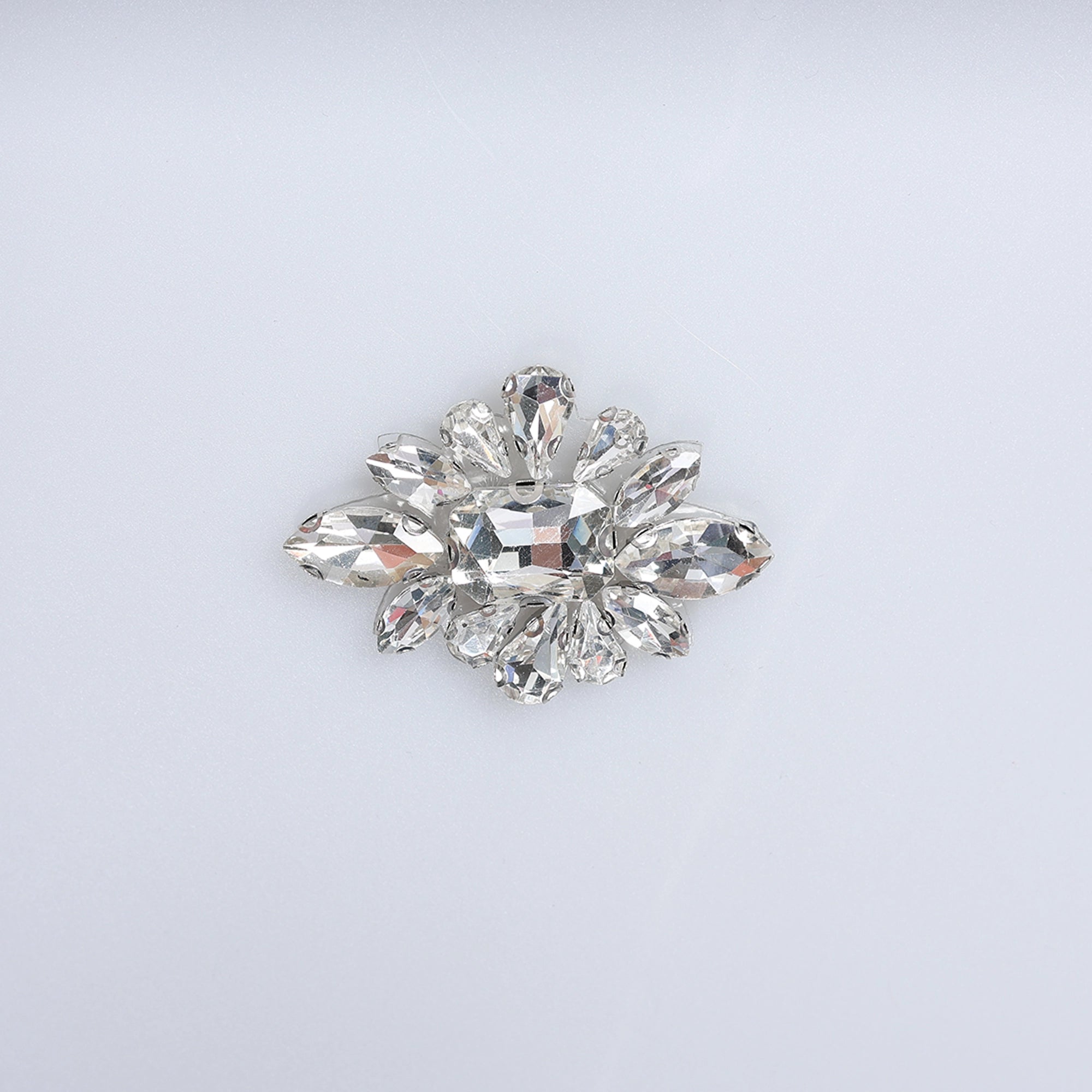 Aplicatii cu strasuri M122 - Ahura