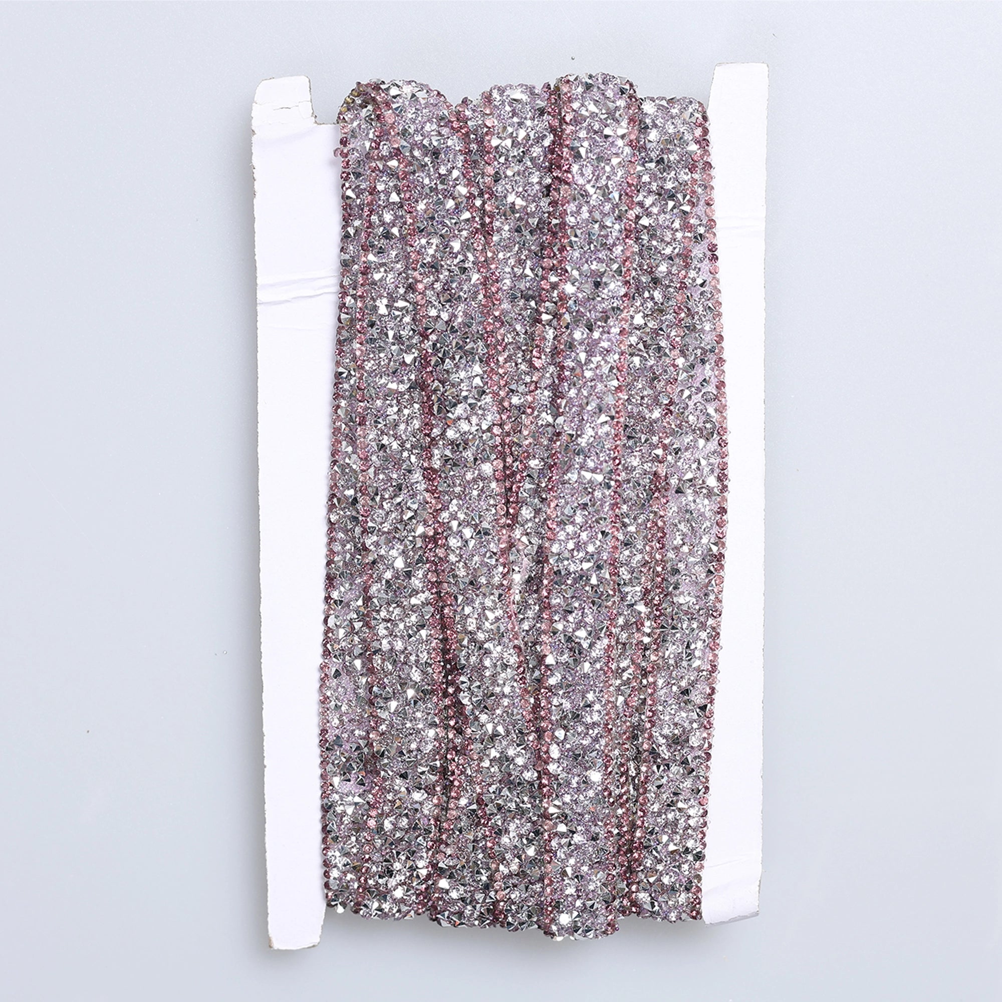 Aplicatii cu strasuri M366 - Ahura