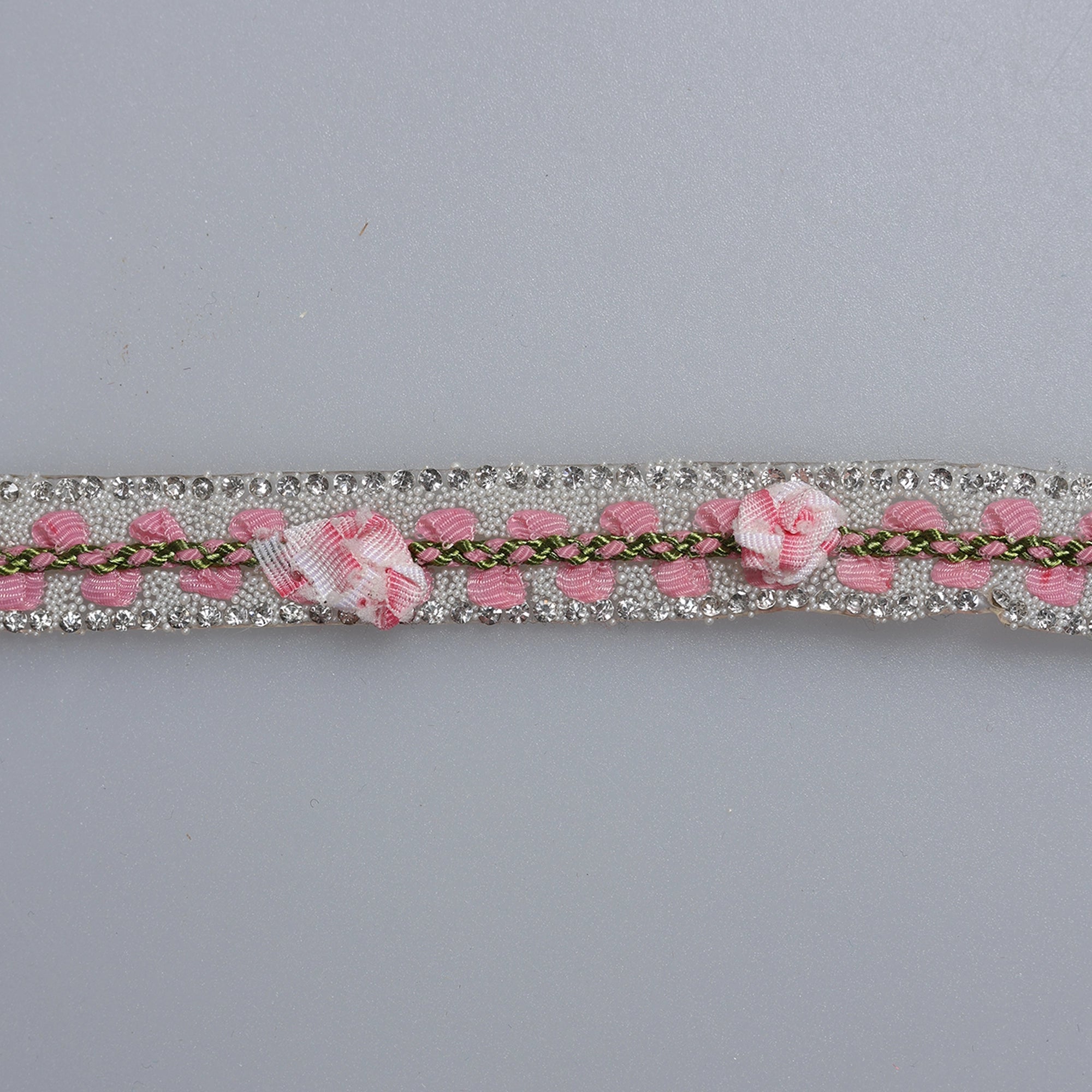 Aplicatii cu strasuri M488 - Ahura