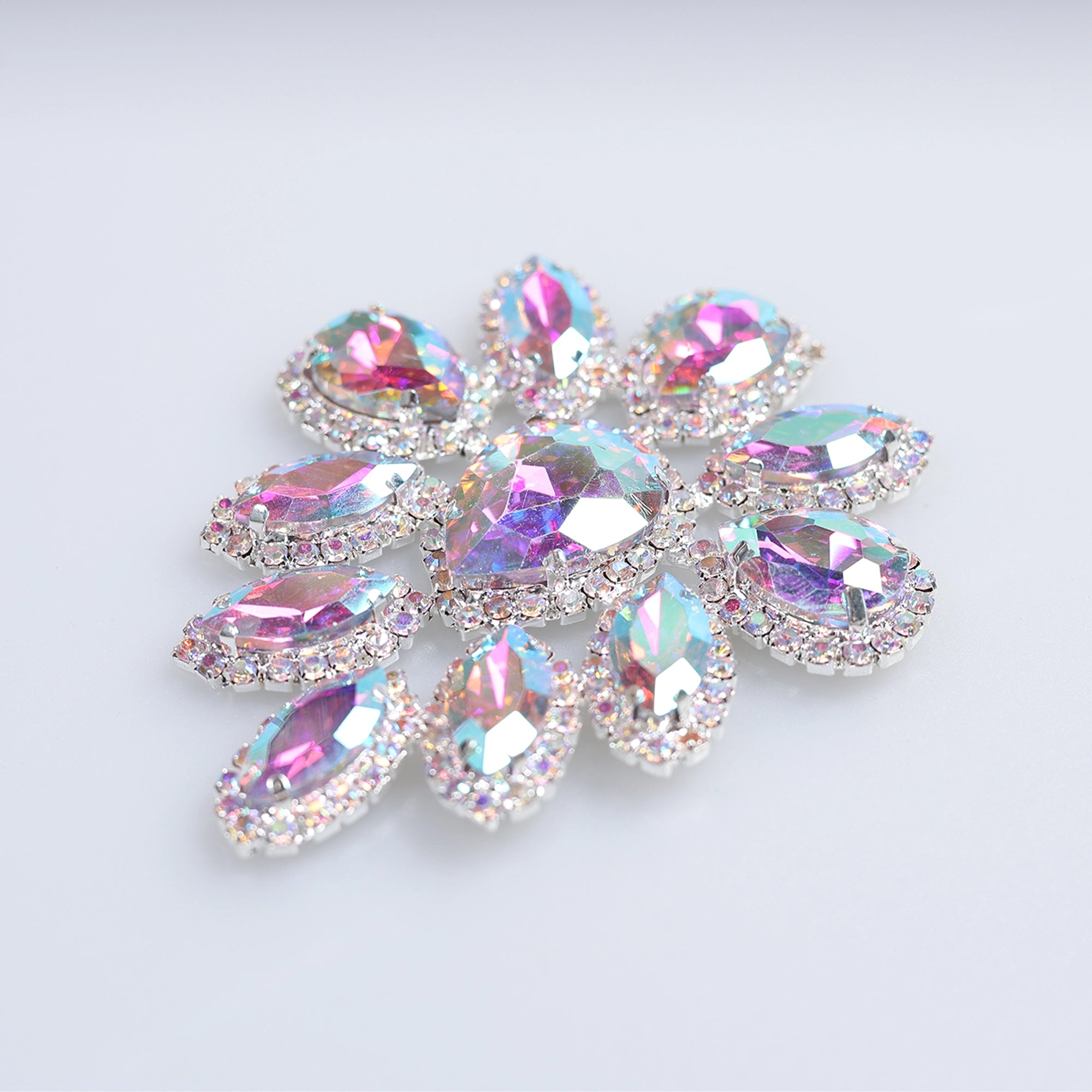 Aplicatii cu strasuri M124 - Ahura