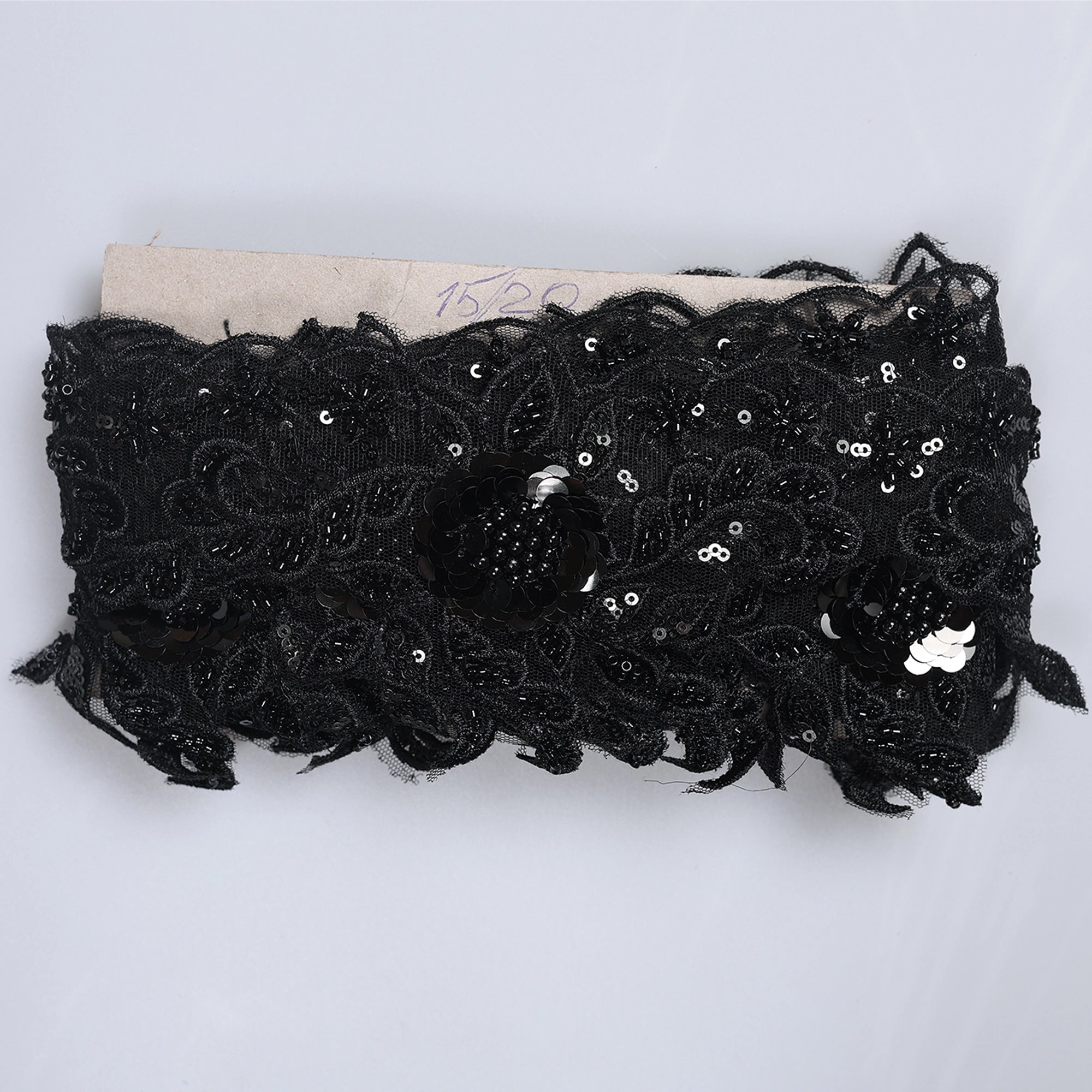 Dantela M174 - Ahura