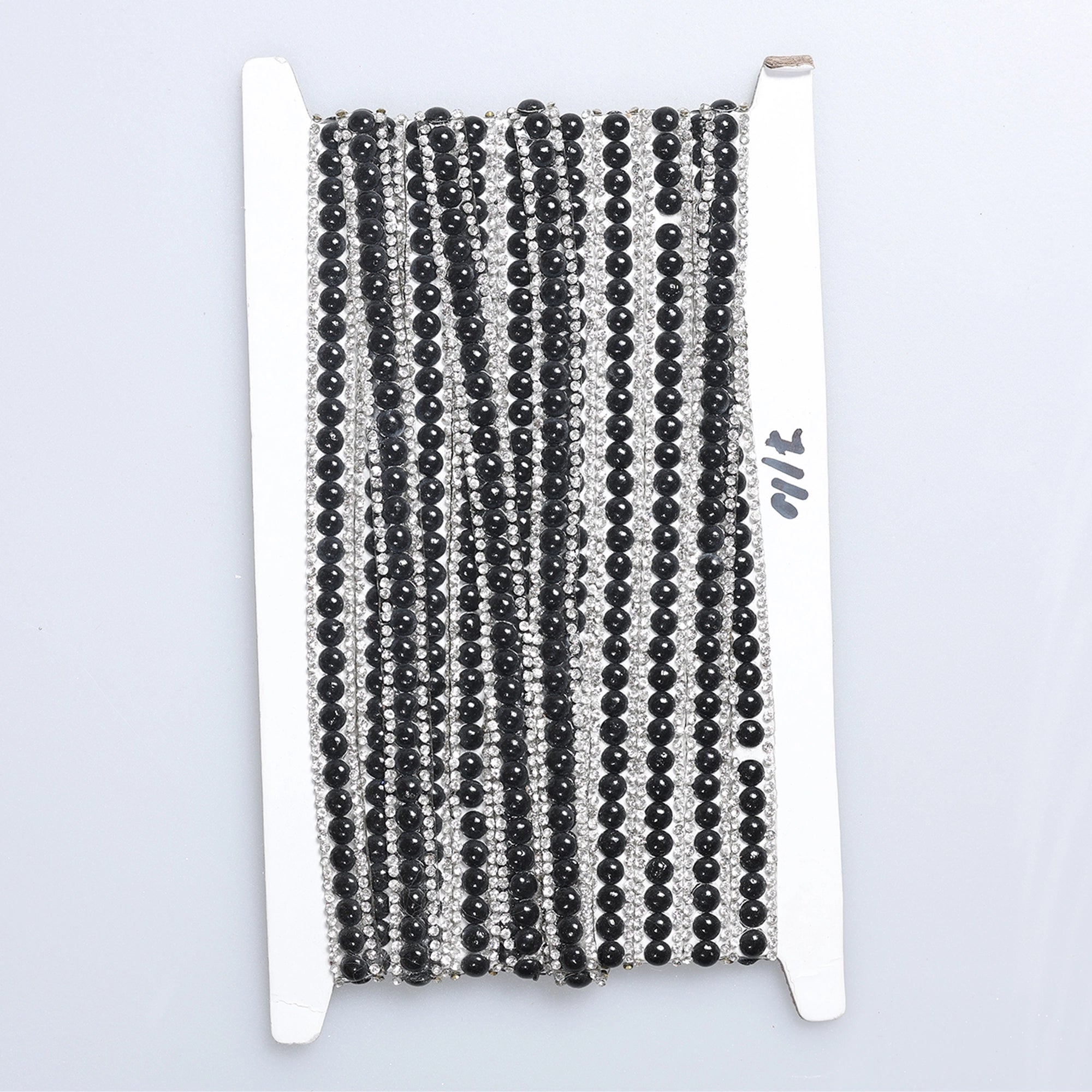 Aplicatii cu strasuri M493 - Ahura