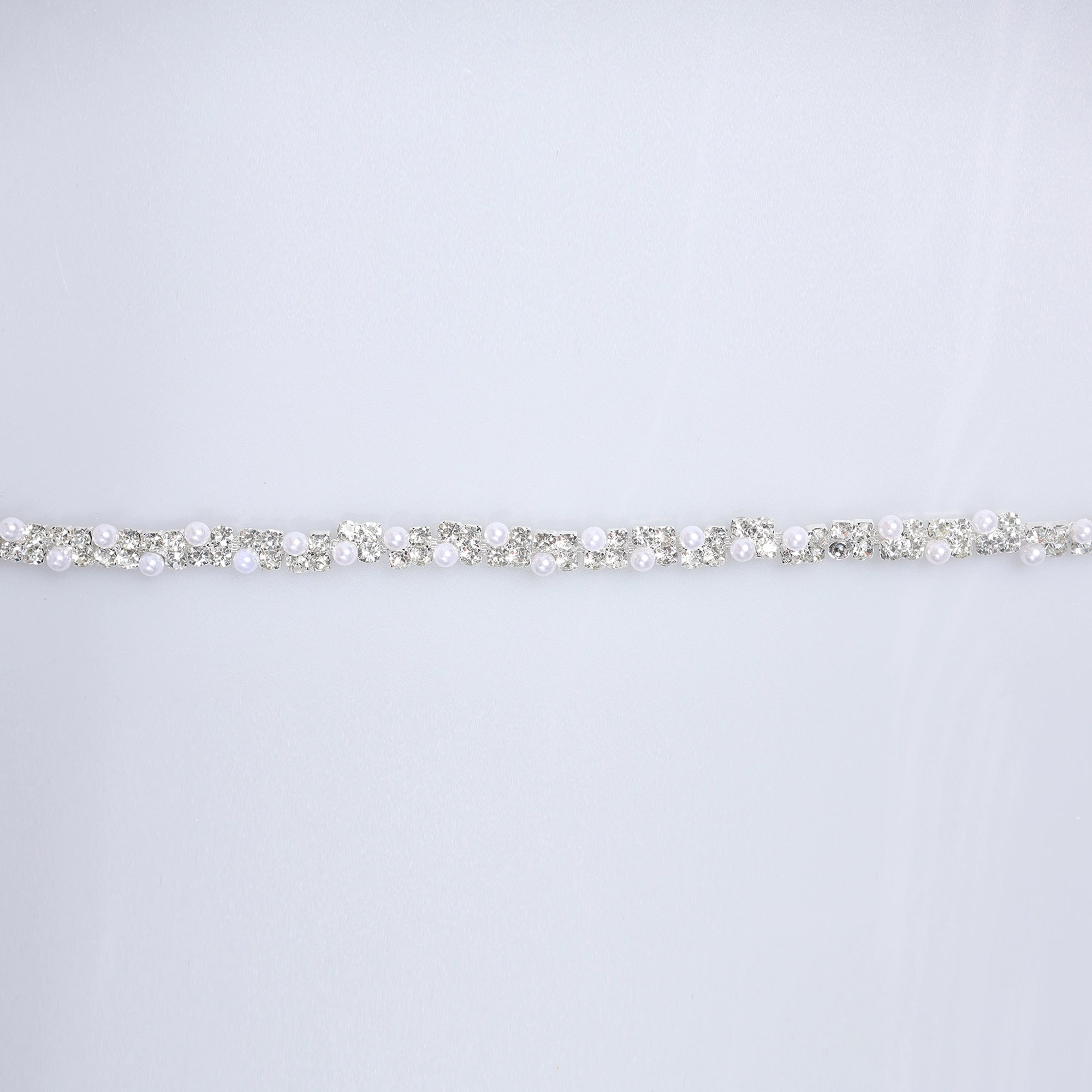 Banda cu strasuri M114 - Ahura