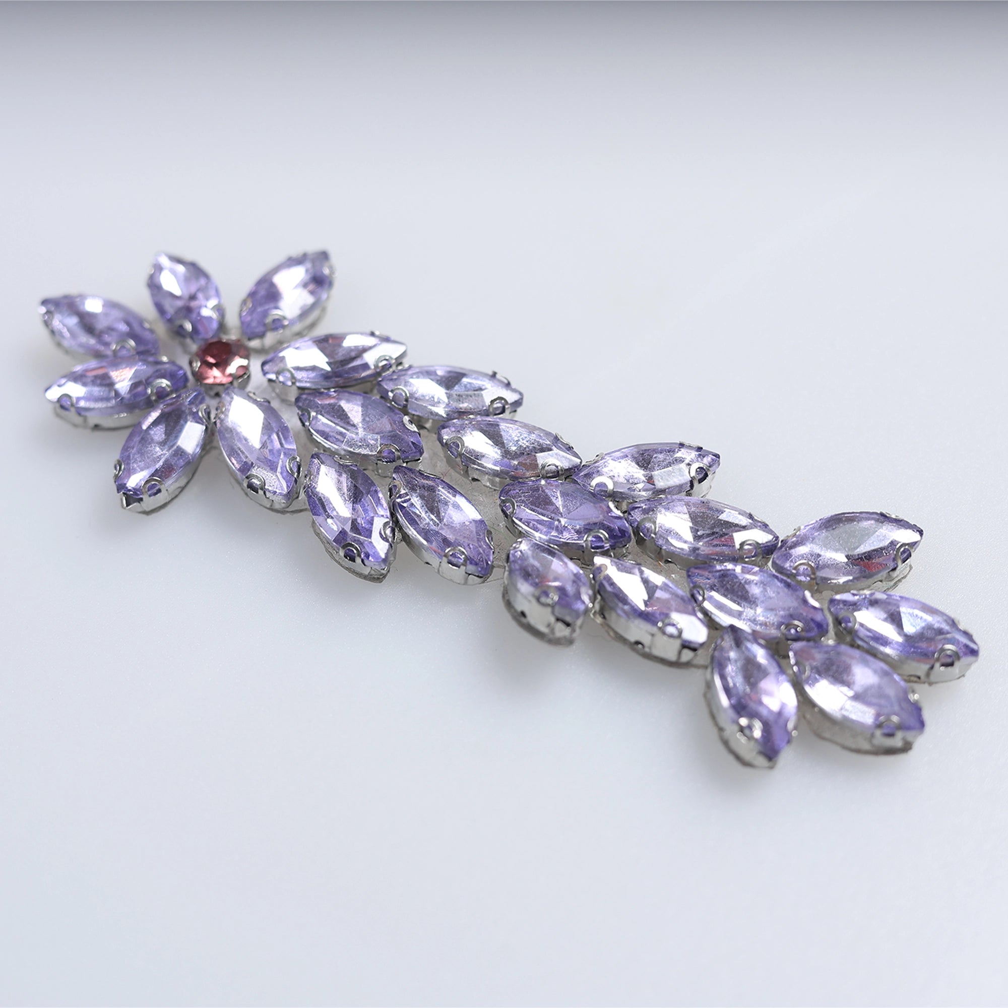 Aplicatii cu strasuri M197 - Ahura