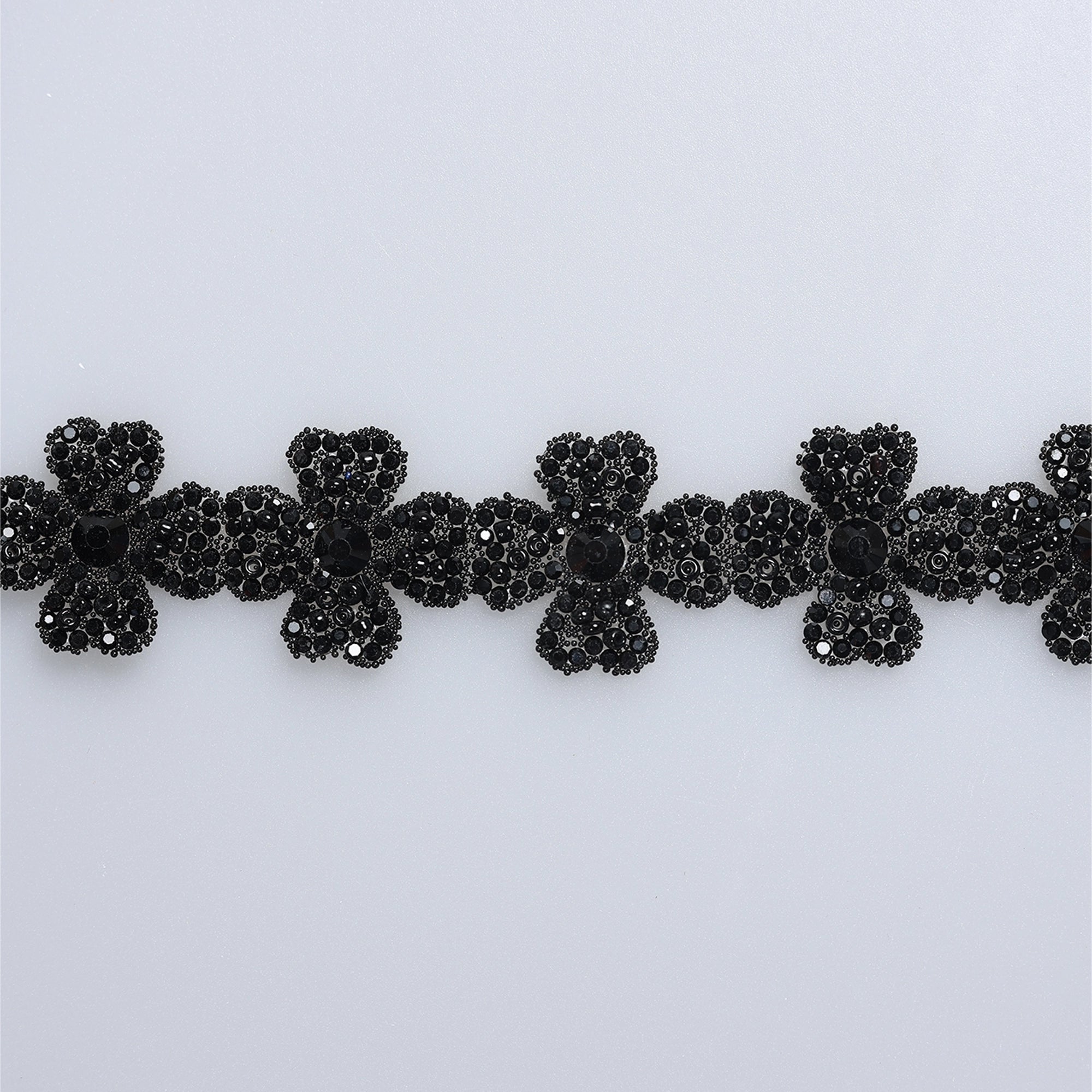 Aplicatii cu strasuri M499 - Ahura