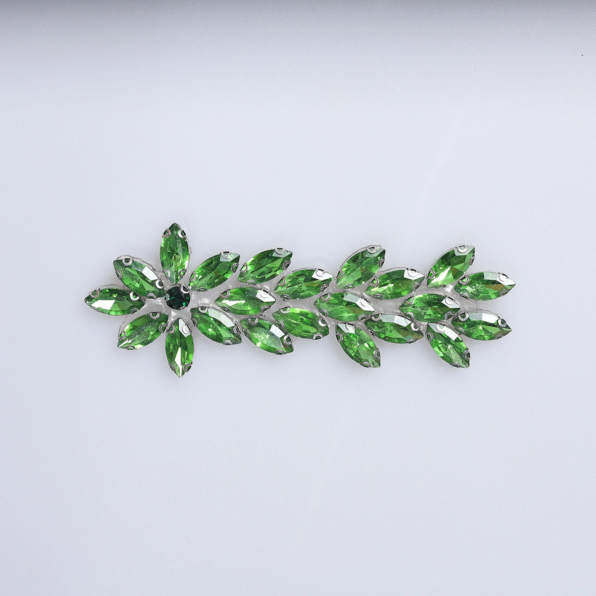 Aplicatii cu strasuri M205 - Ahura