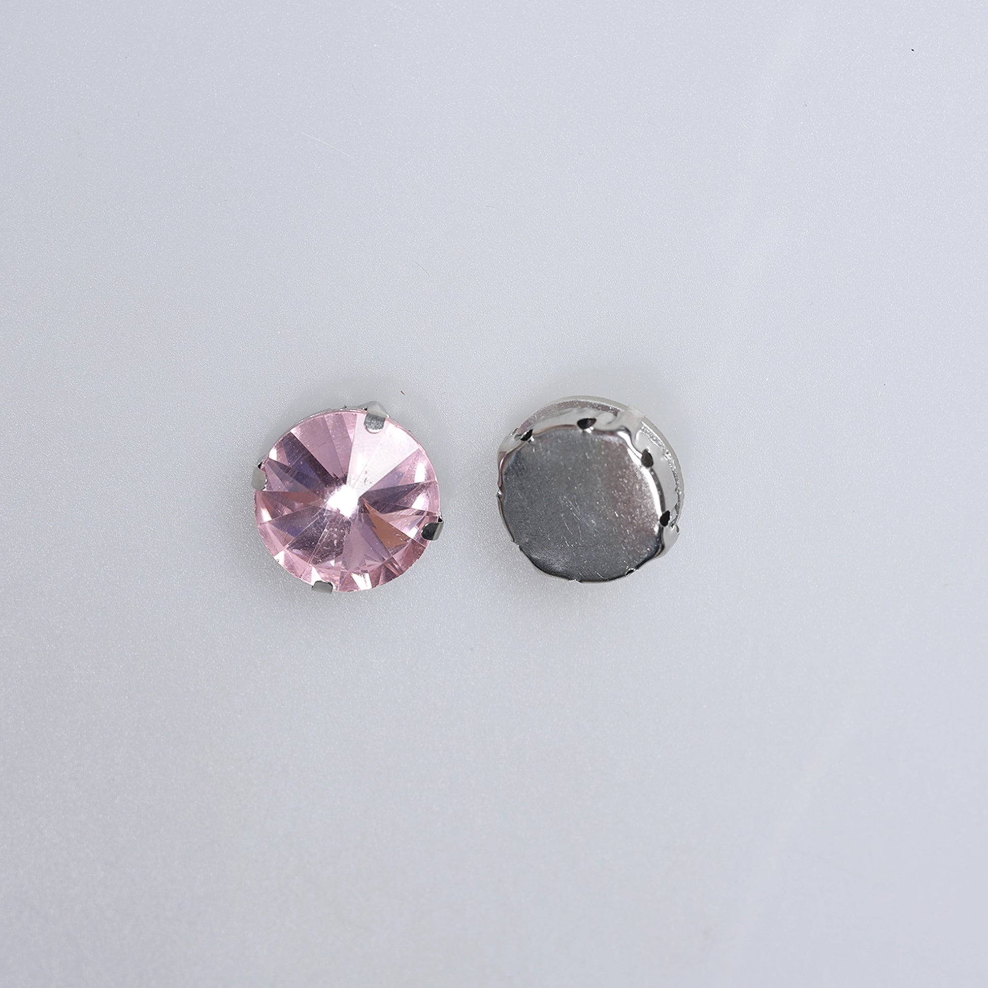 Piatră pentru cusut tip lacrimă 2x2cm - Ahura