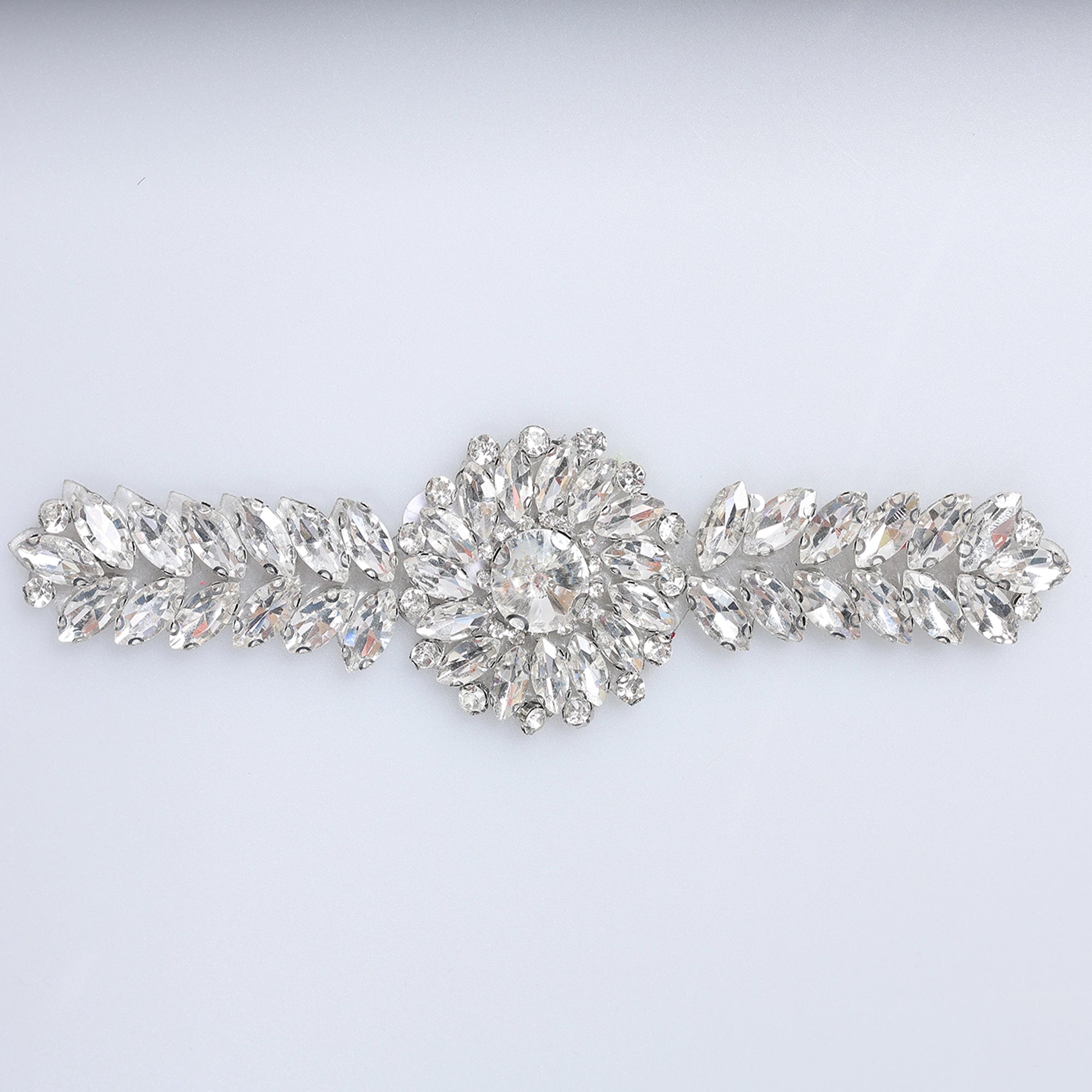 Aplicatii cu strasuri M222 - Ahura