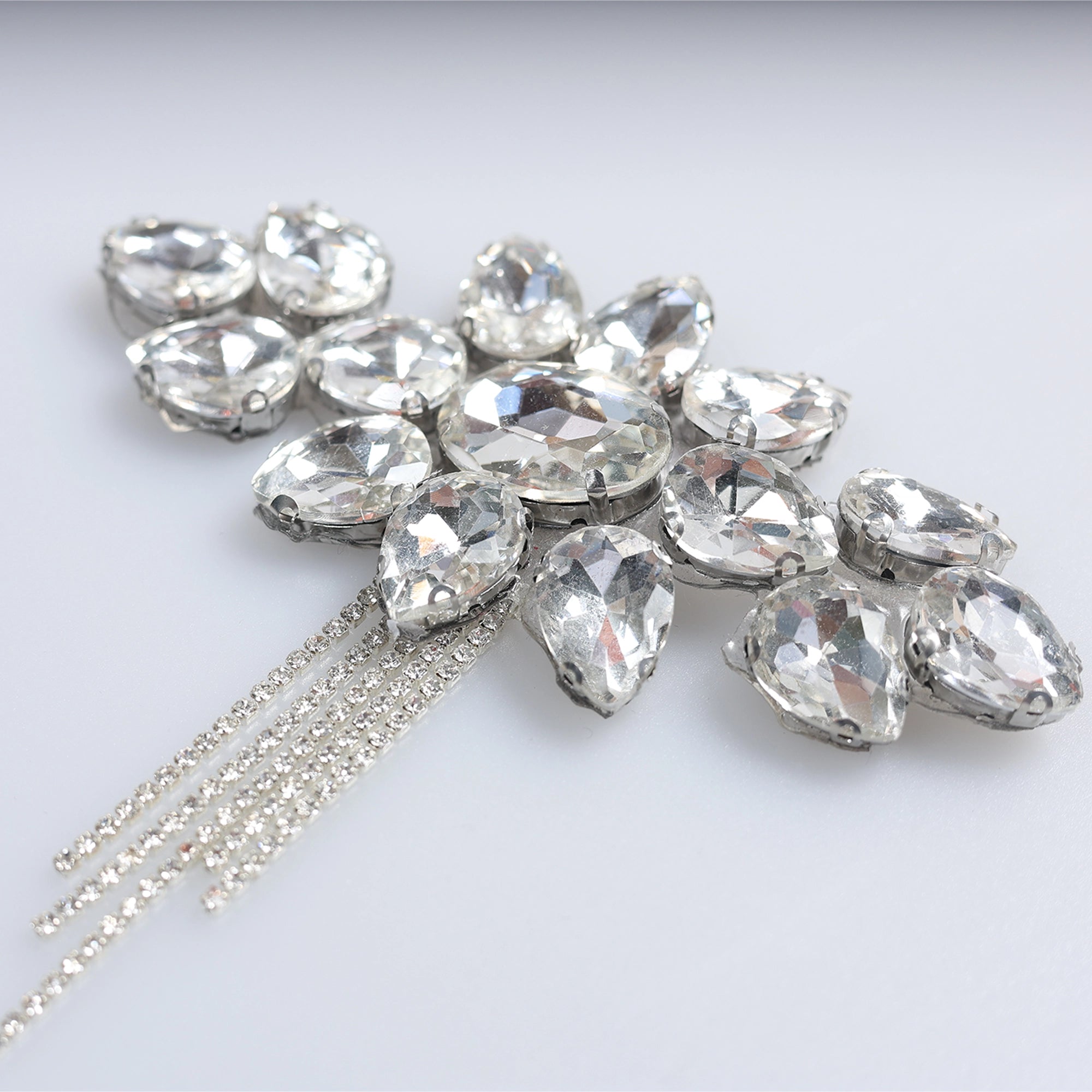 Aplicatii cu strasuri M223 - Ahura