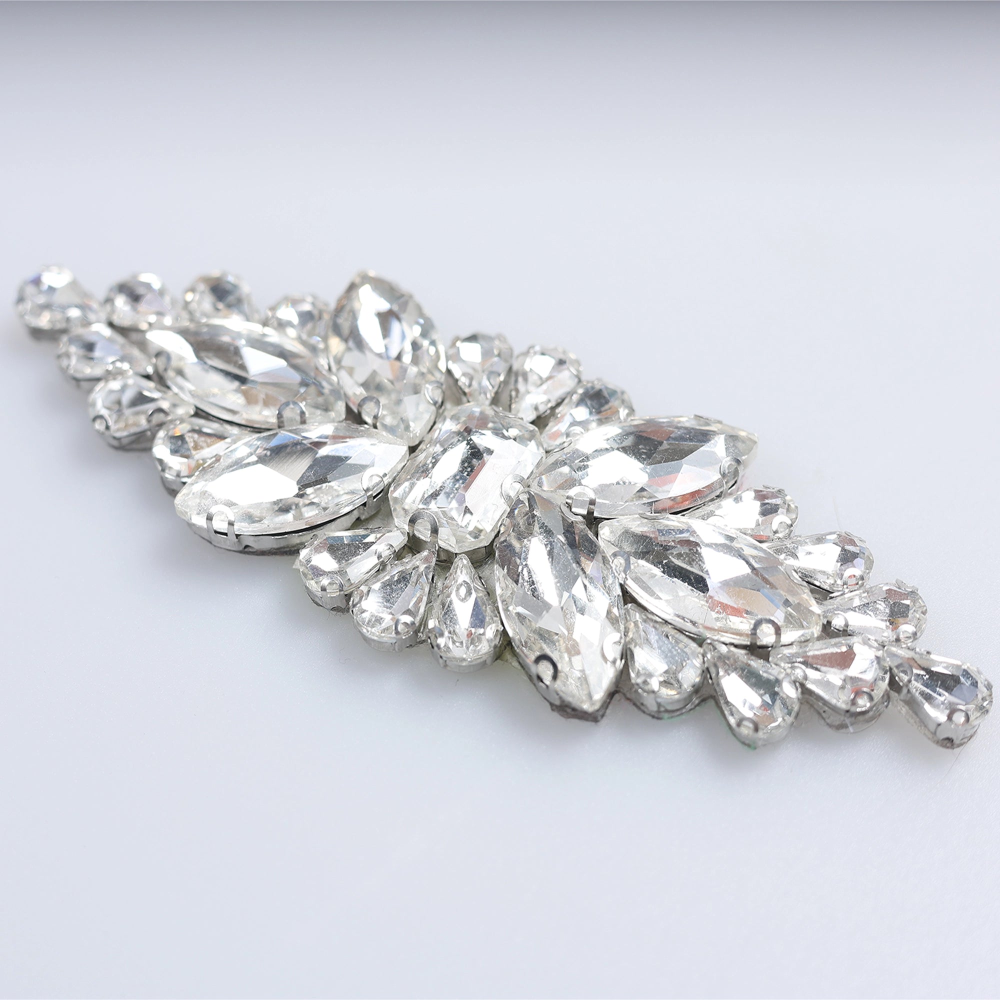 Aplicatii cu strasuri M225 - Ahura