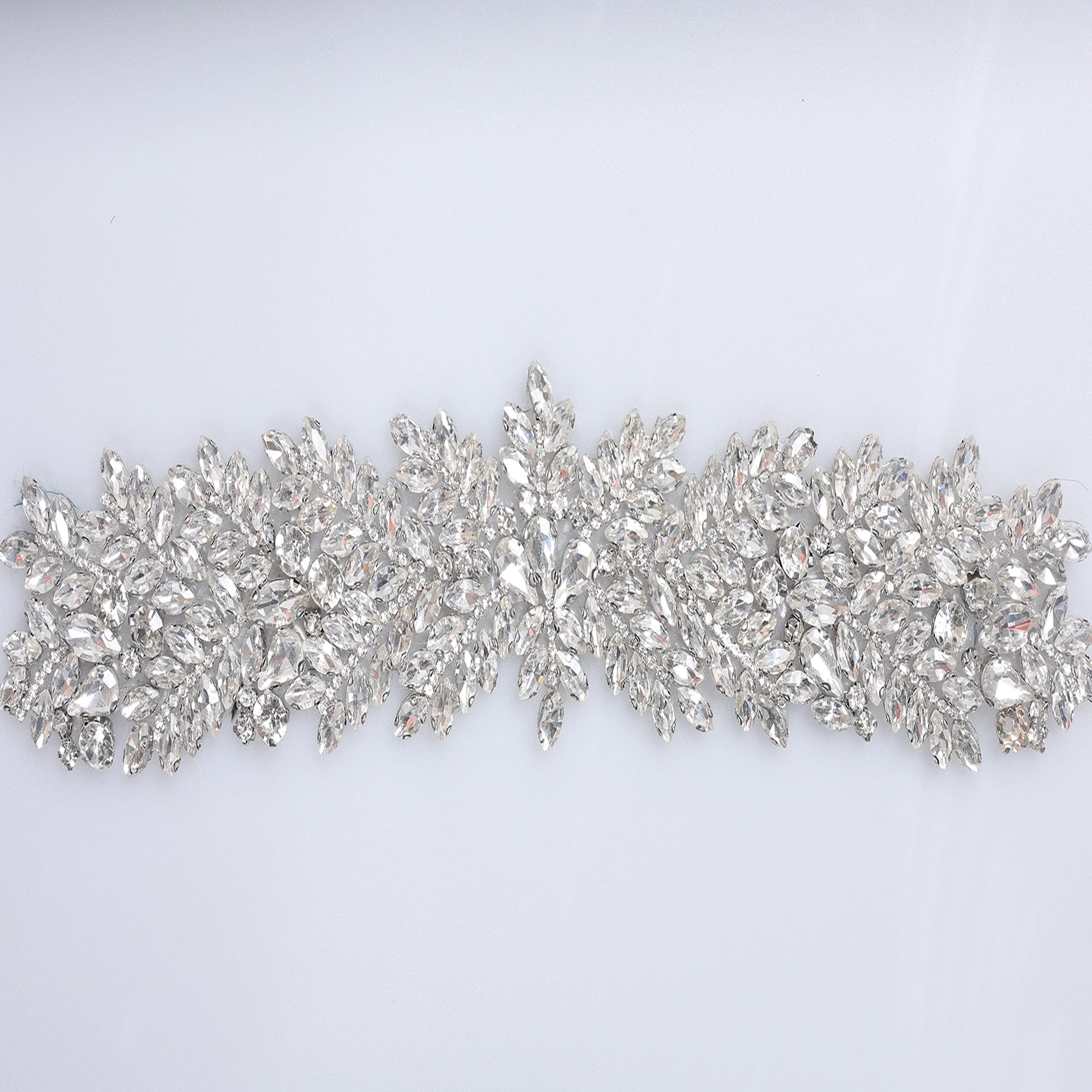 Aplicatii cu strasuri M226 - Ahura