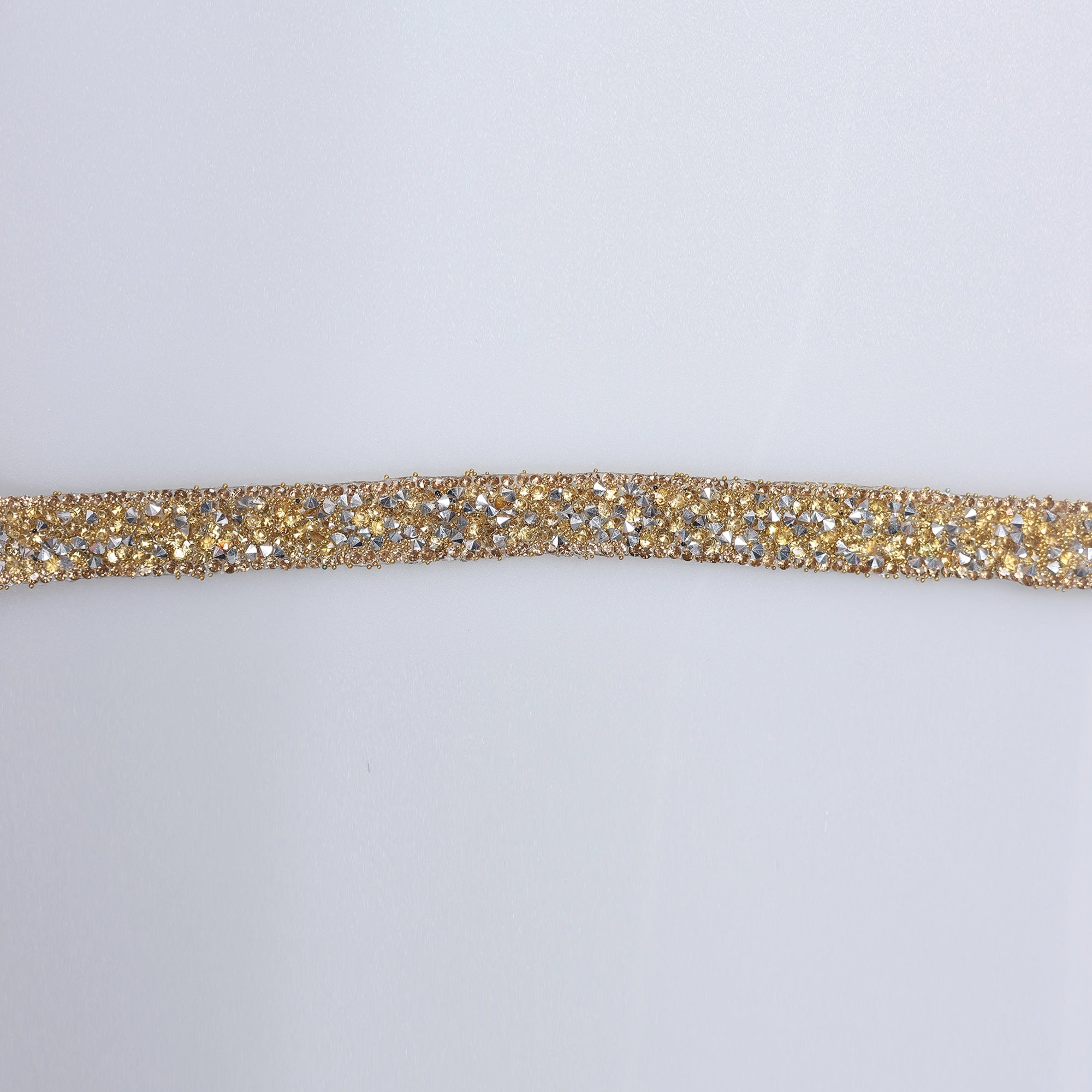 Aplicatii cu strasuri M370 - Ahura