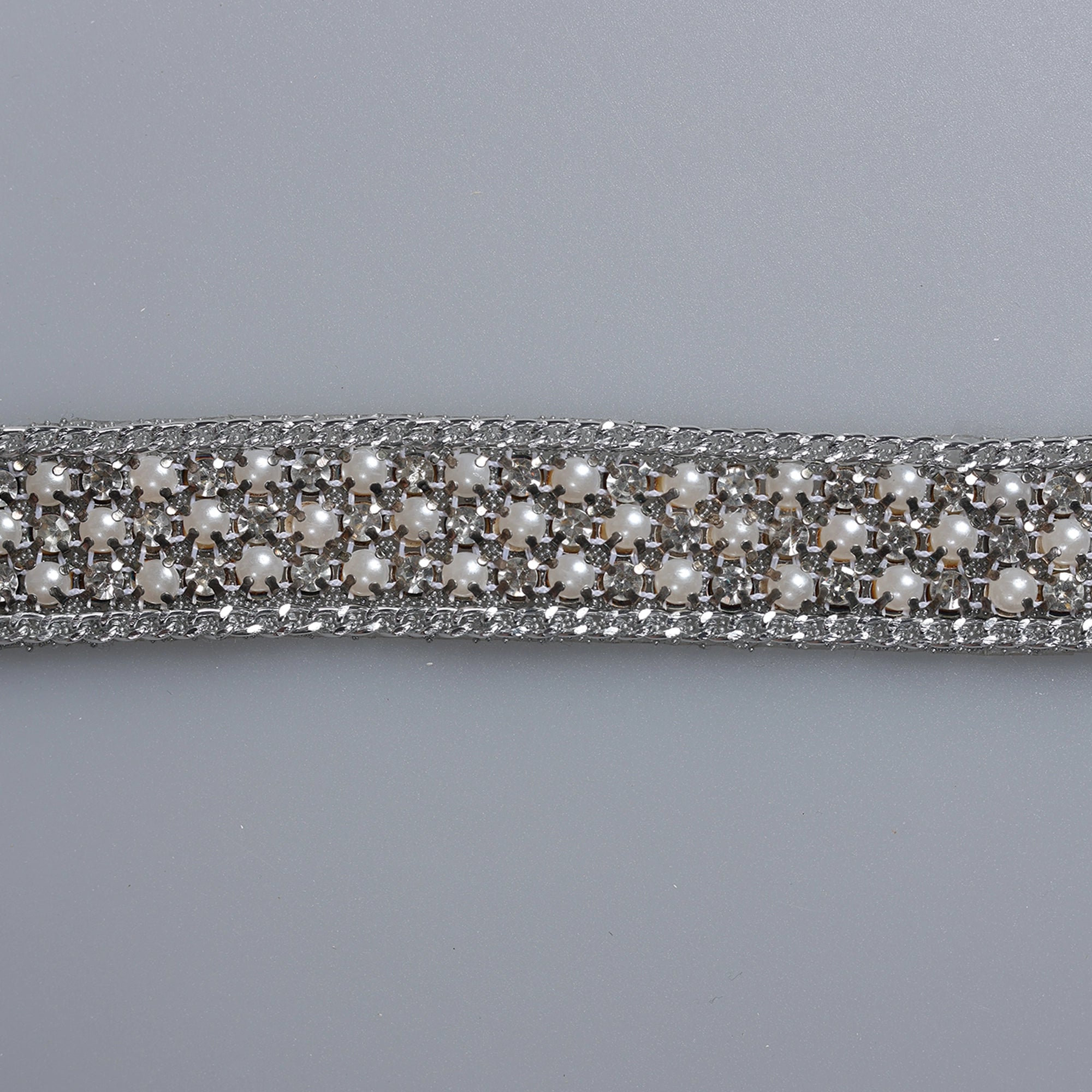 Aplicatii cu strasuri M520 - Ahura