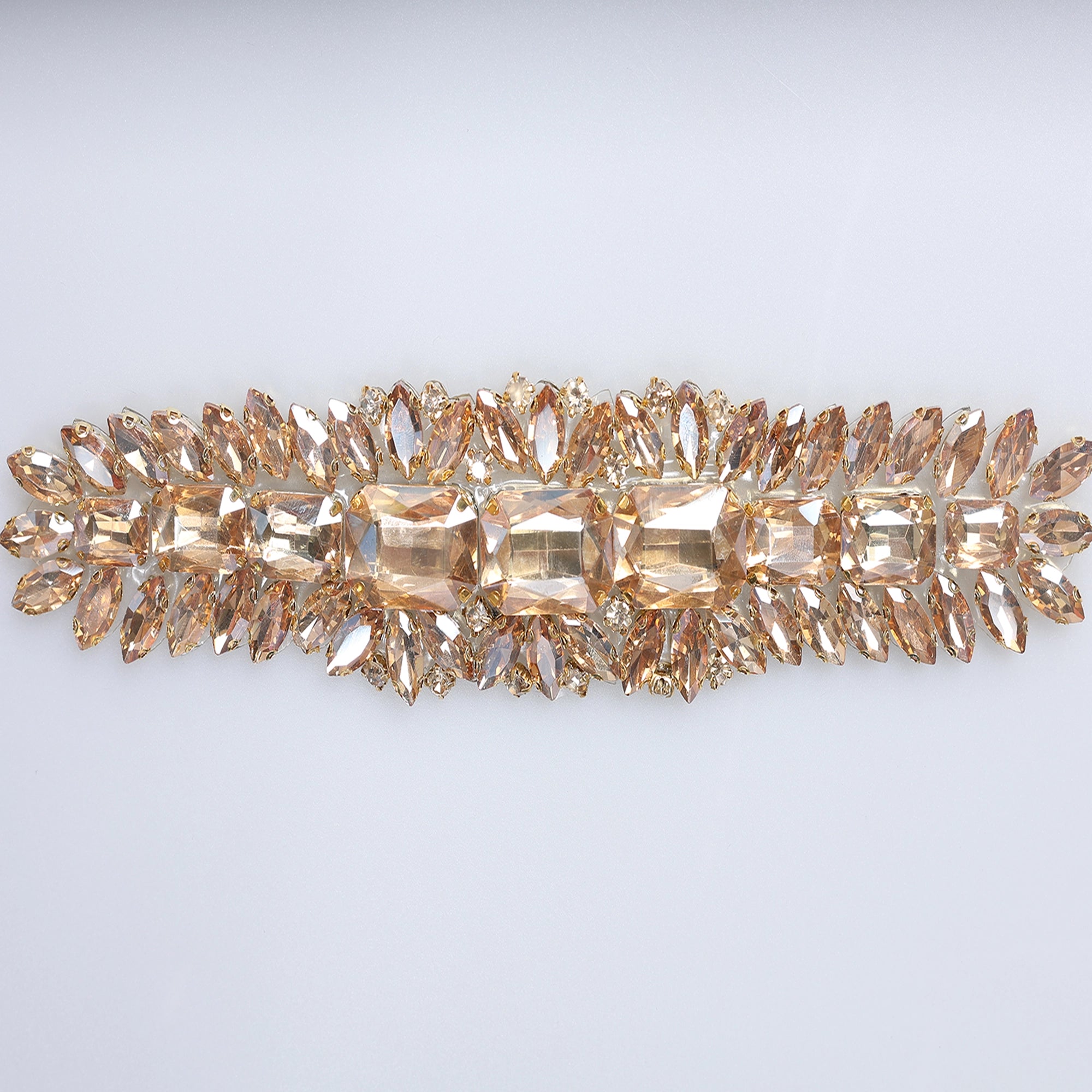 Aplicatii cu strasuri M190 - Ahura