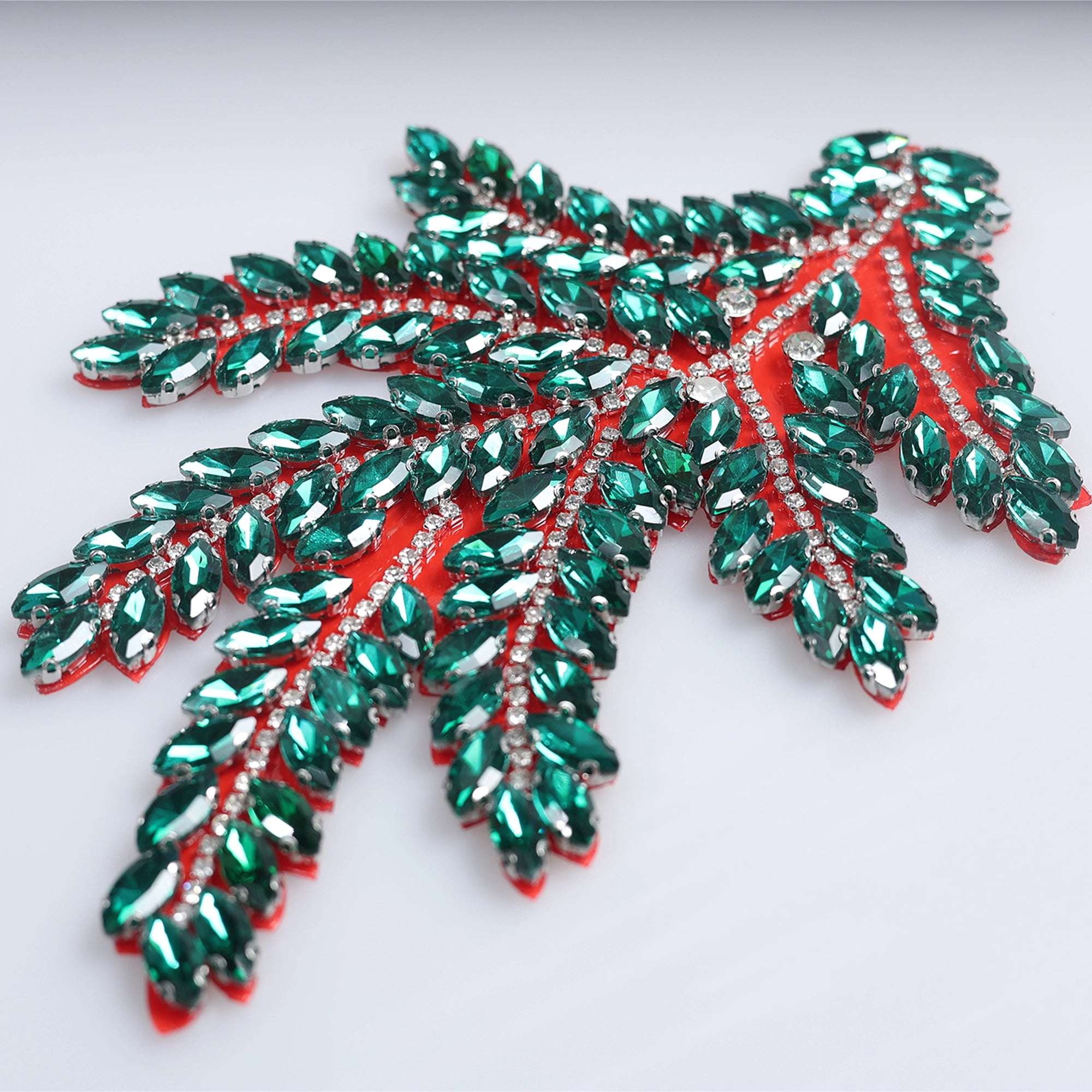 Aplicatii cu strasuri M127 - Ahura