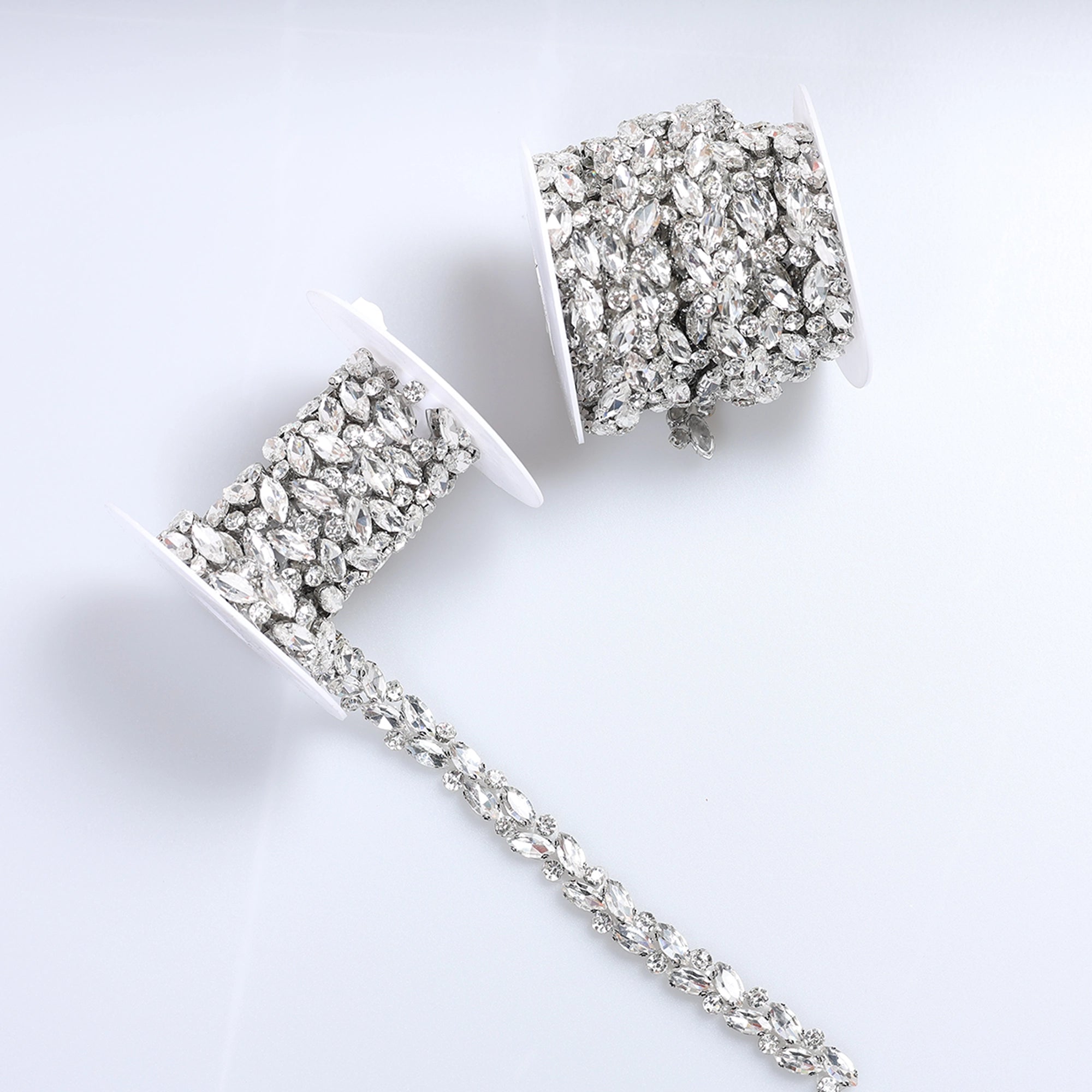 Banda cu strasuri M3 - Ahura