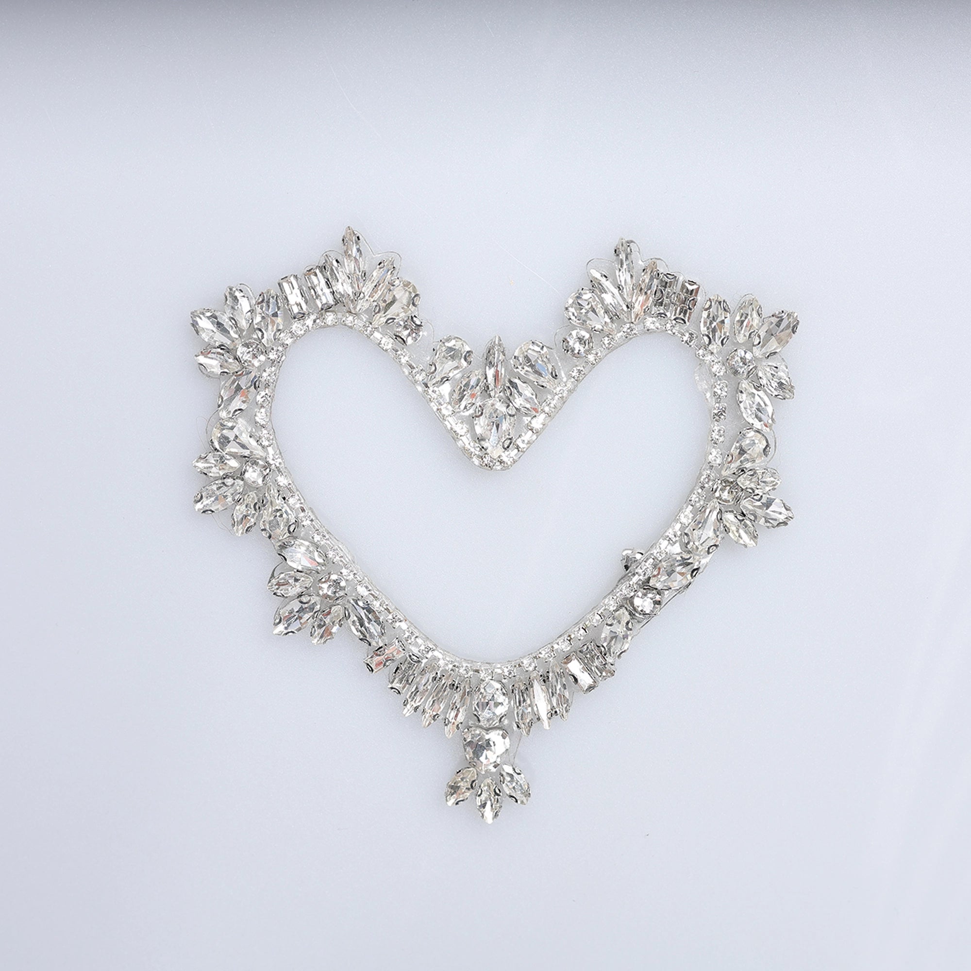 Aplicatii cu strasuri M137 - Ahura