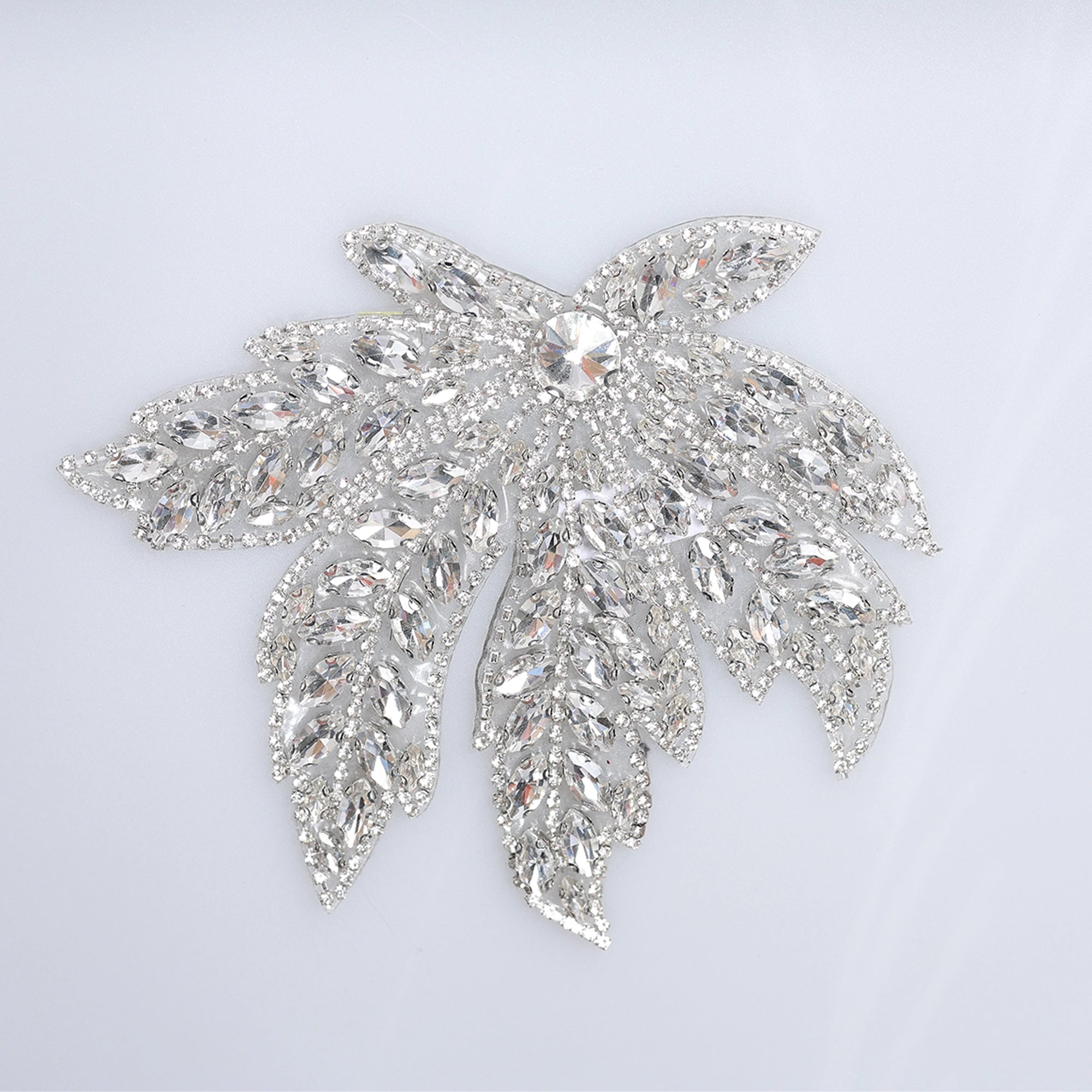 Aplicatii cu strasuri M139 - Ahura