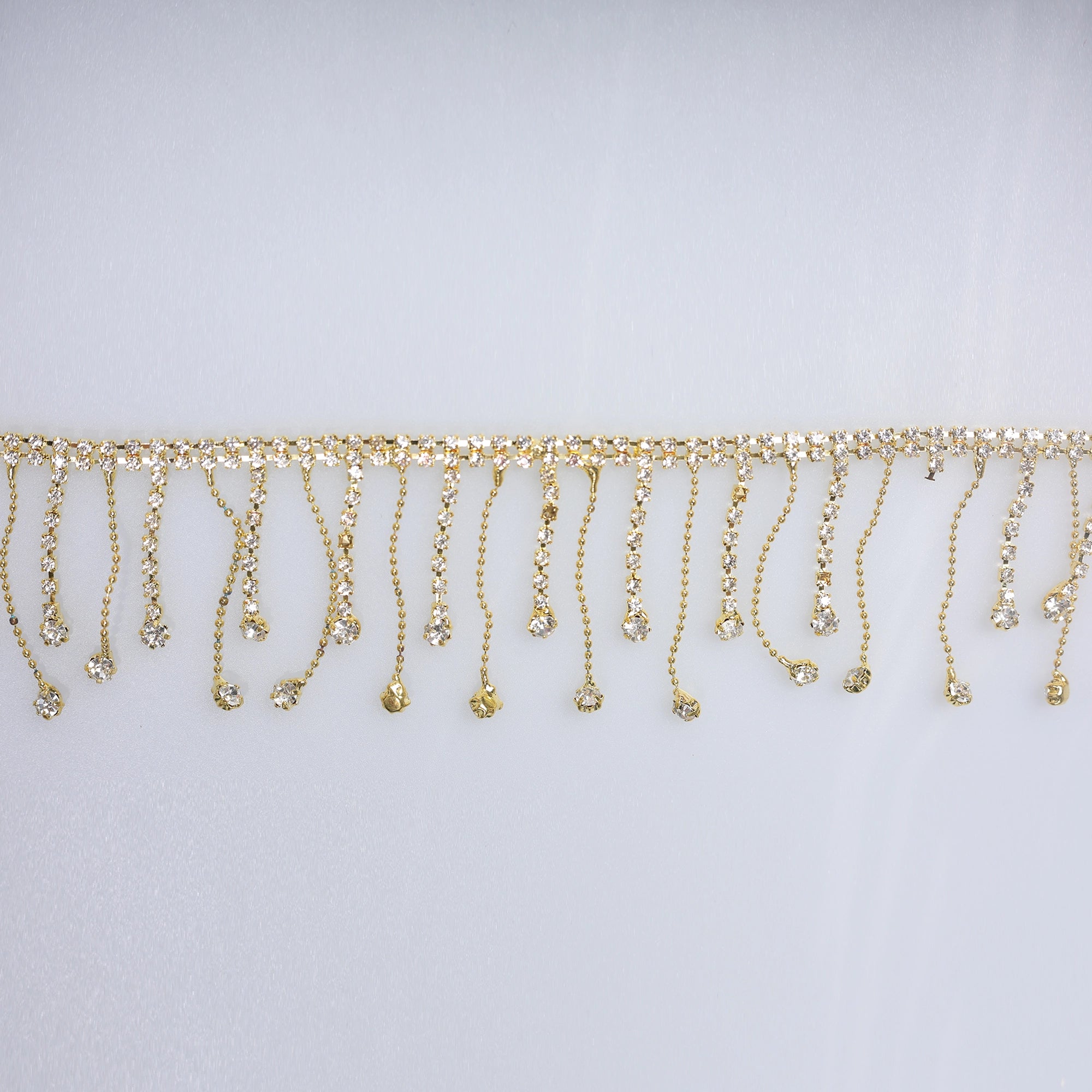 Banda cu strasuri M68 - Ahura