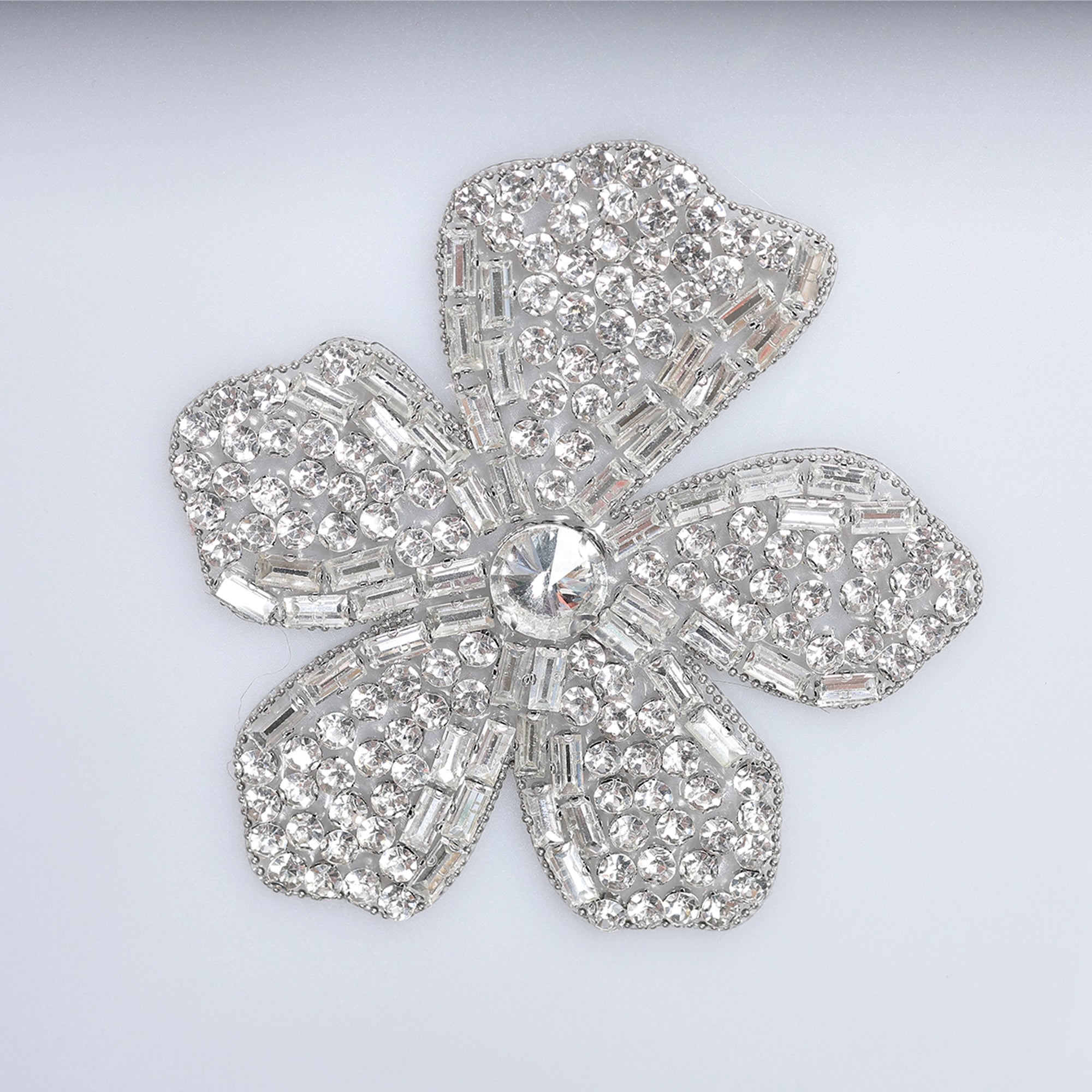 Aplicatii cu strasuri M141 - Ahura