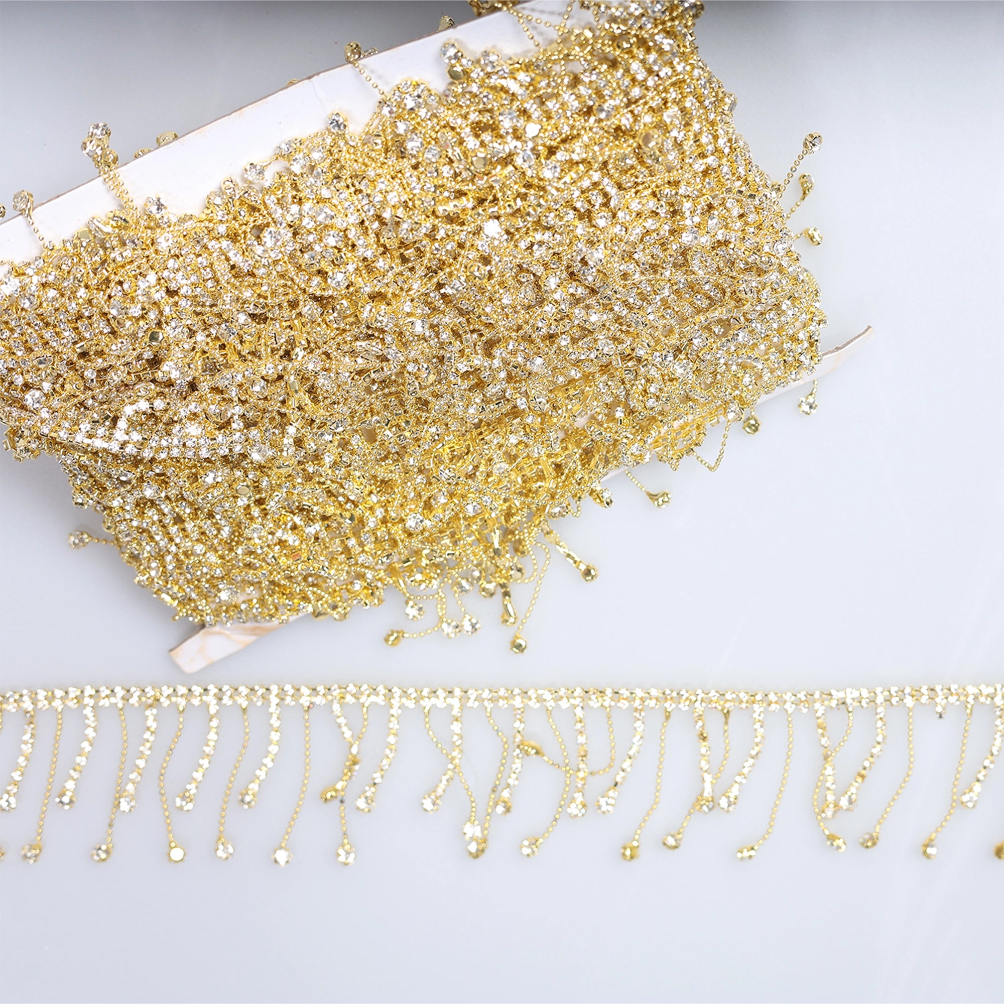 Banda cu strasuri M68 - Ahura