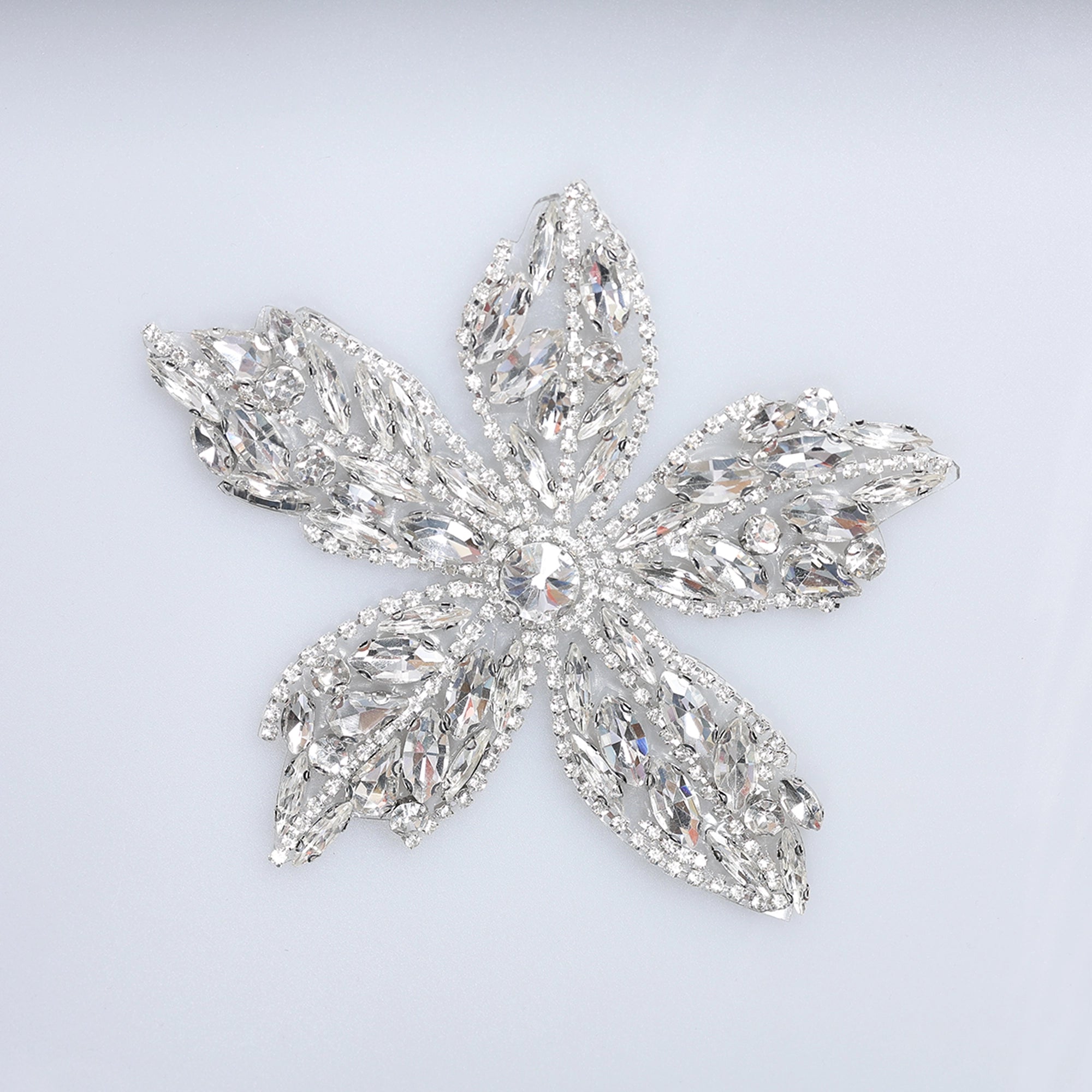 Aplicatii cu strasuri M153 - Ahura