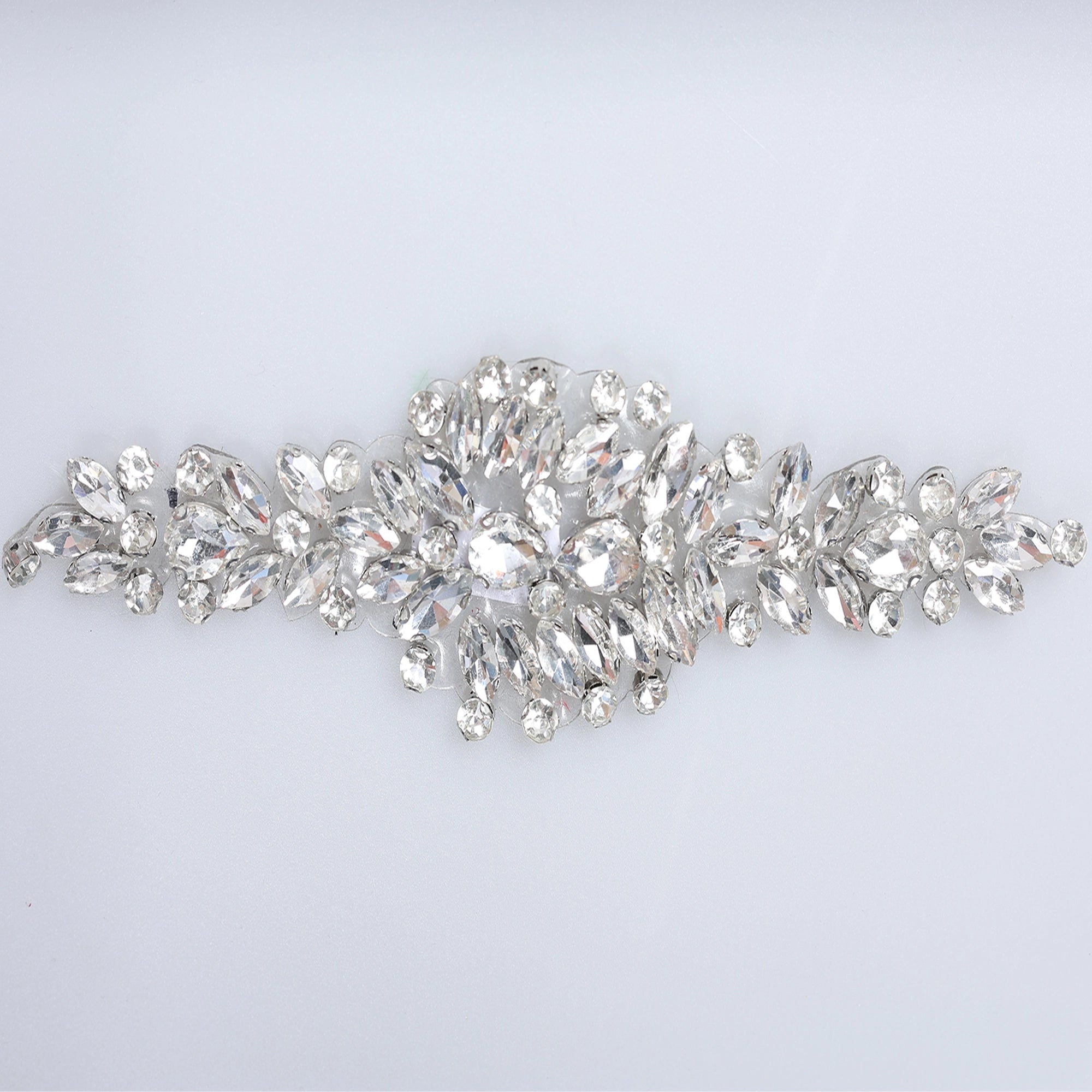 Aplicatii cu strasuri M154 - Ahura