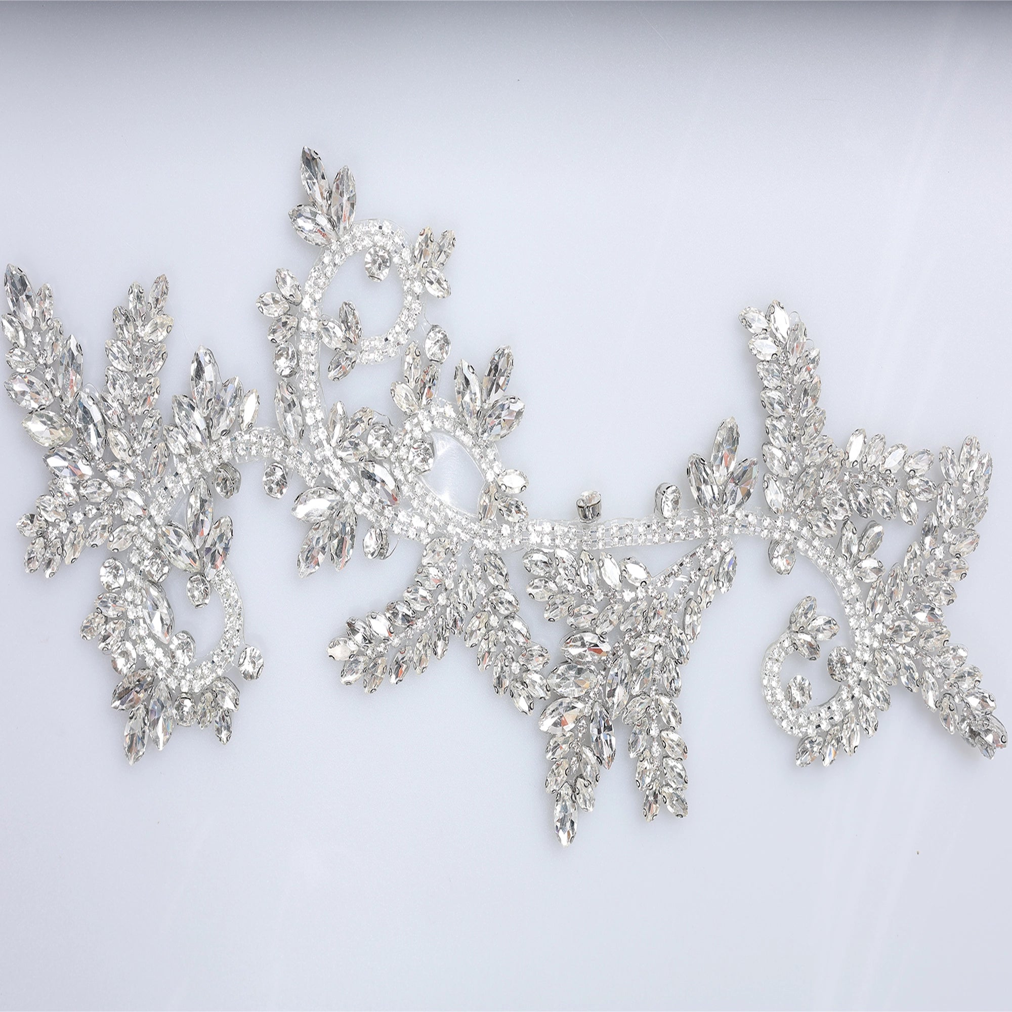 Aplicatii cu strasuri M168 - Ahura