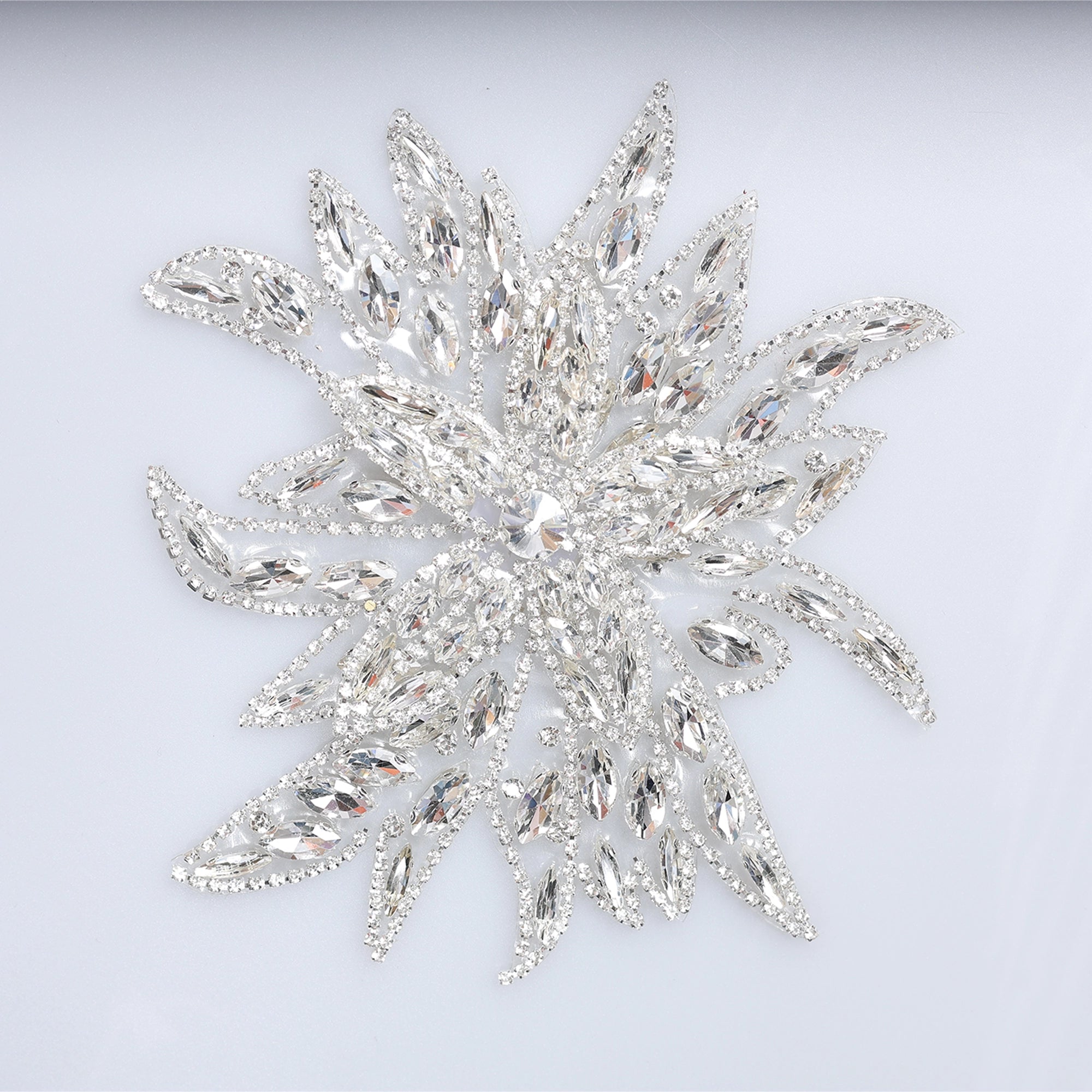 Aplicatii cu strasuri M172 - Ahura