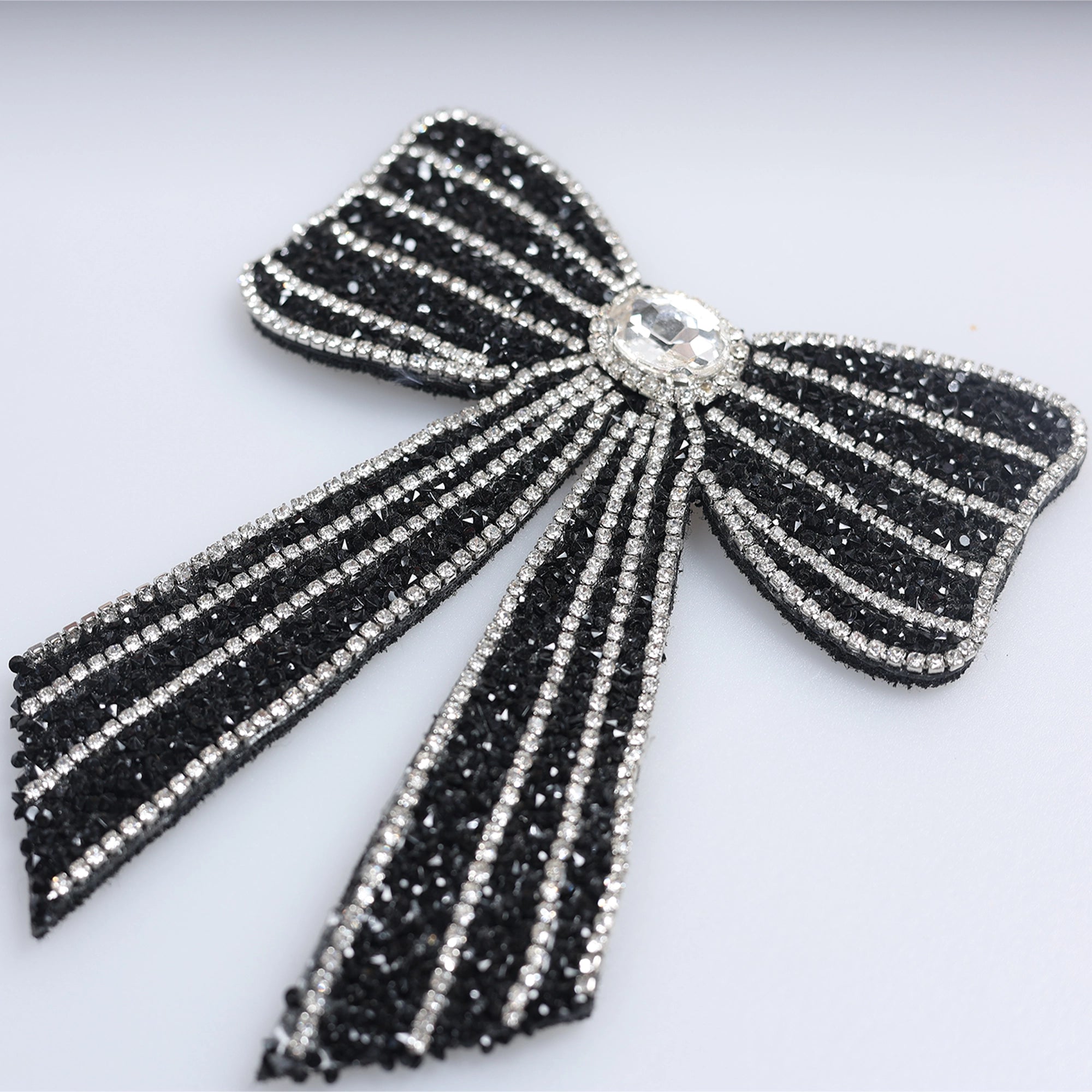 Aplicatii cu strasuri M178 - Ahura