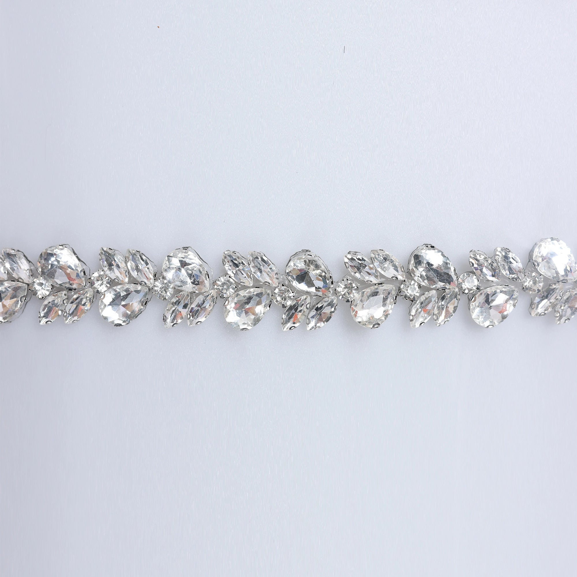 Banda cu strasuri M20 - Ahura