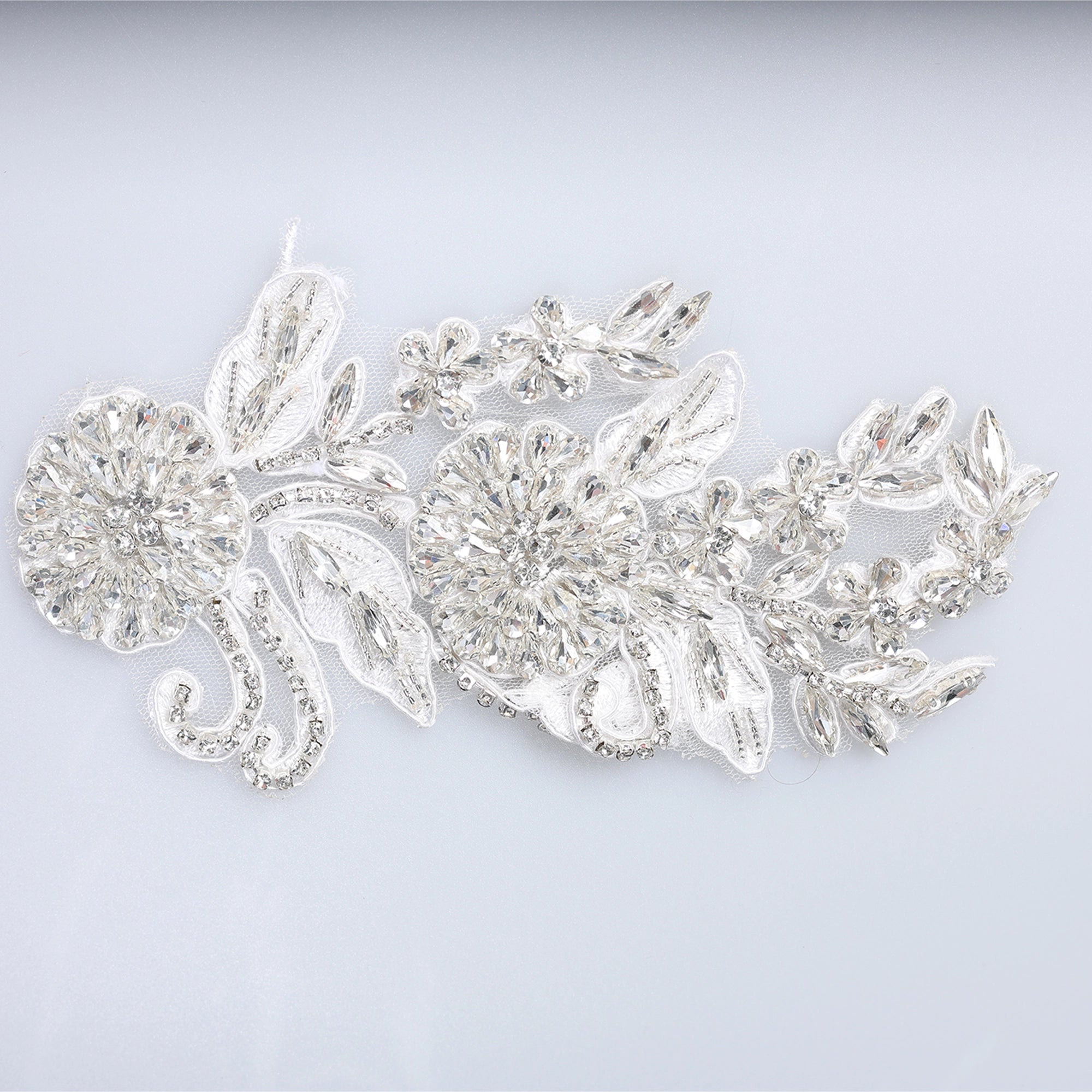 Aplicatii cu strasuri M228 - Ahura