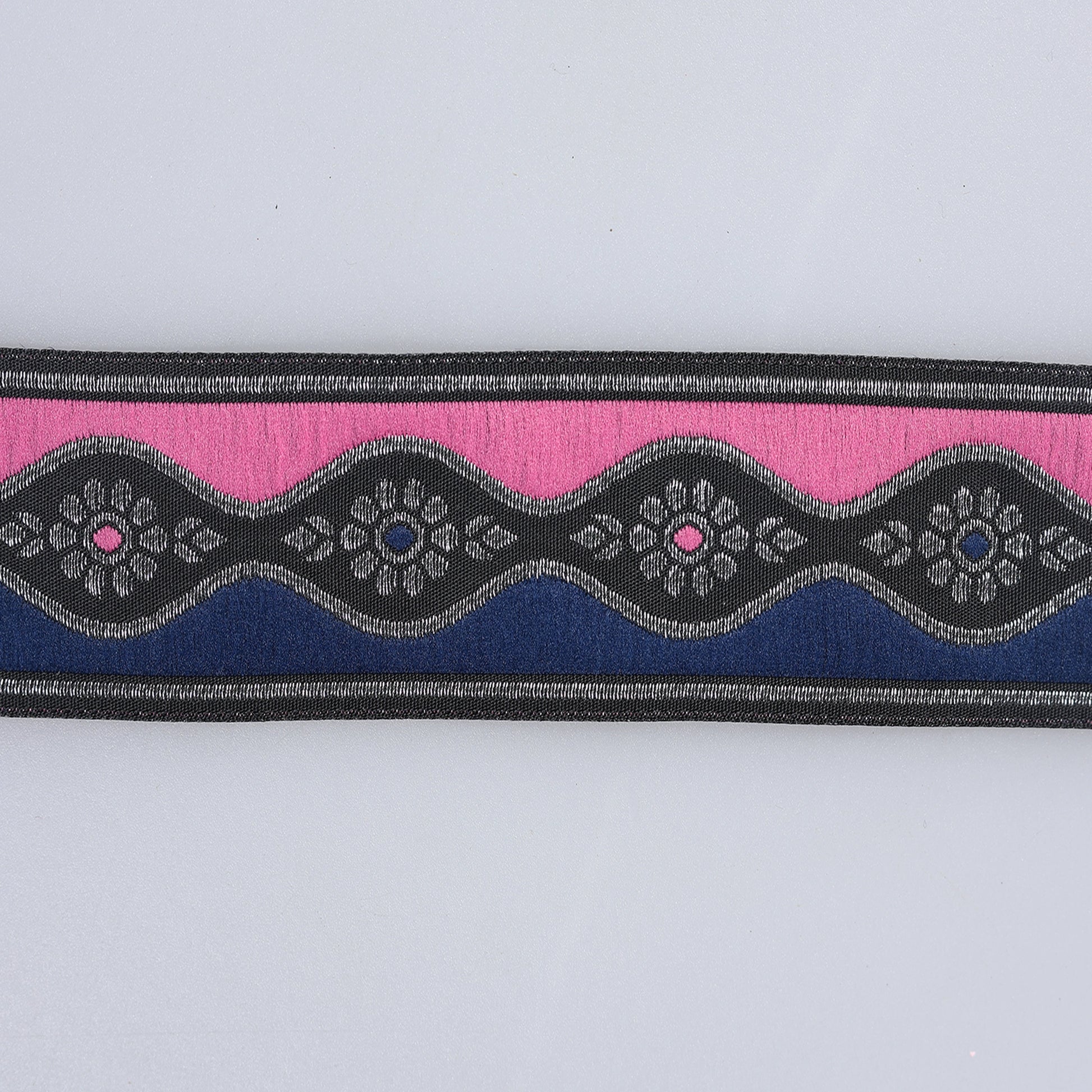 Banda decorativa M26 - Ahura