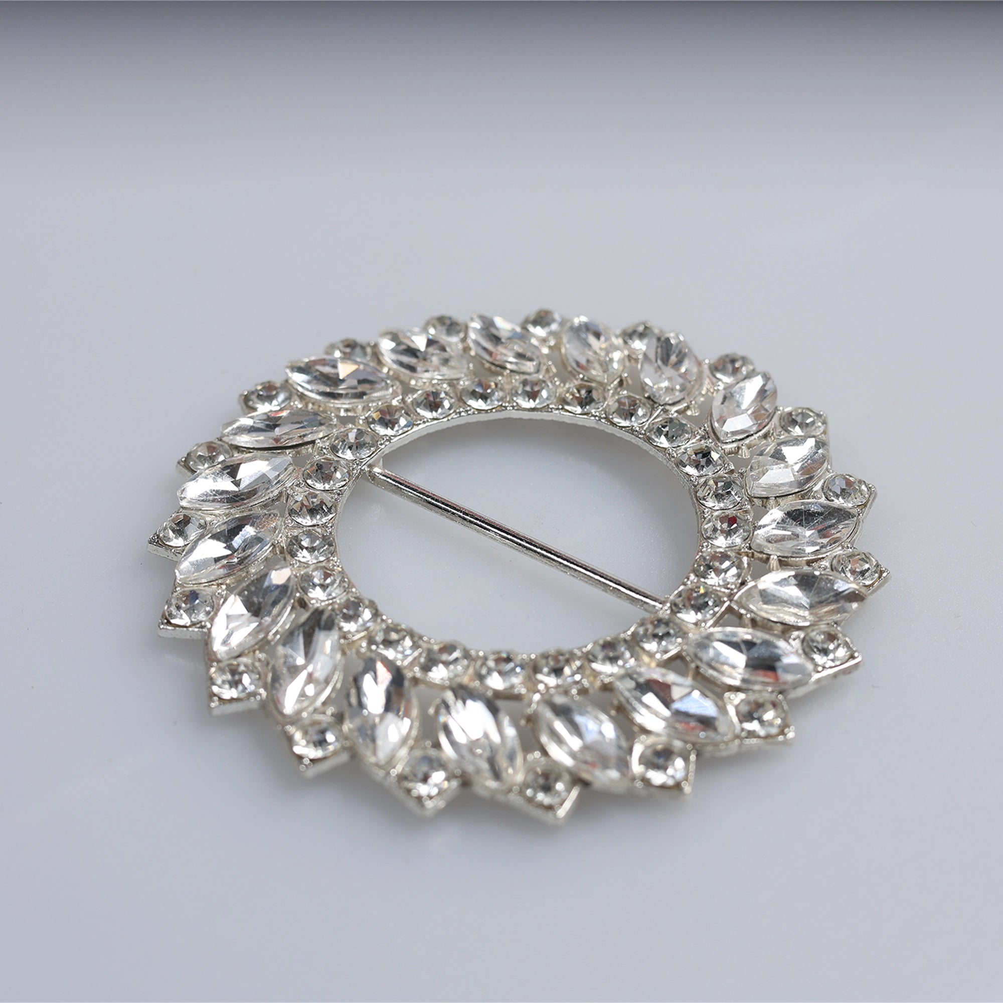 Catarame cu strasuri M31 - Ahura