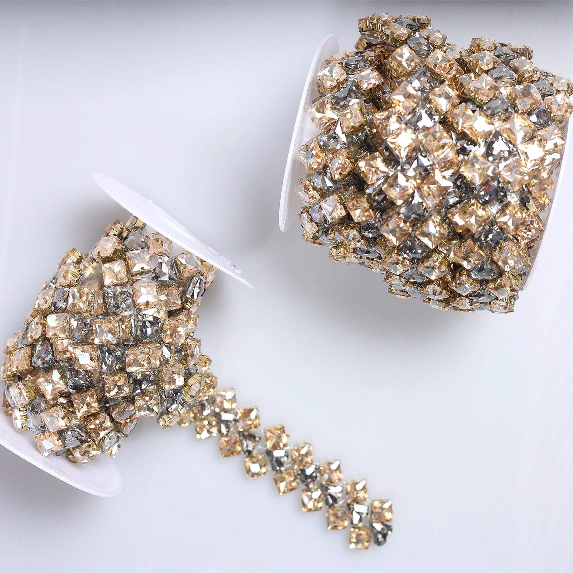 Banda cu strasuri M23 - Ahura