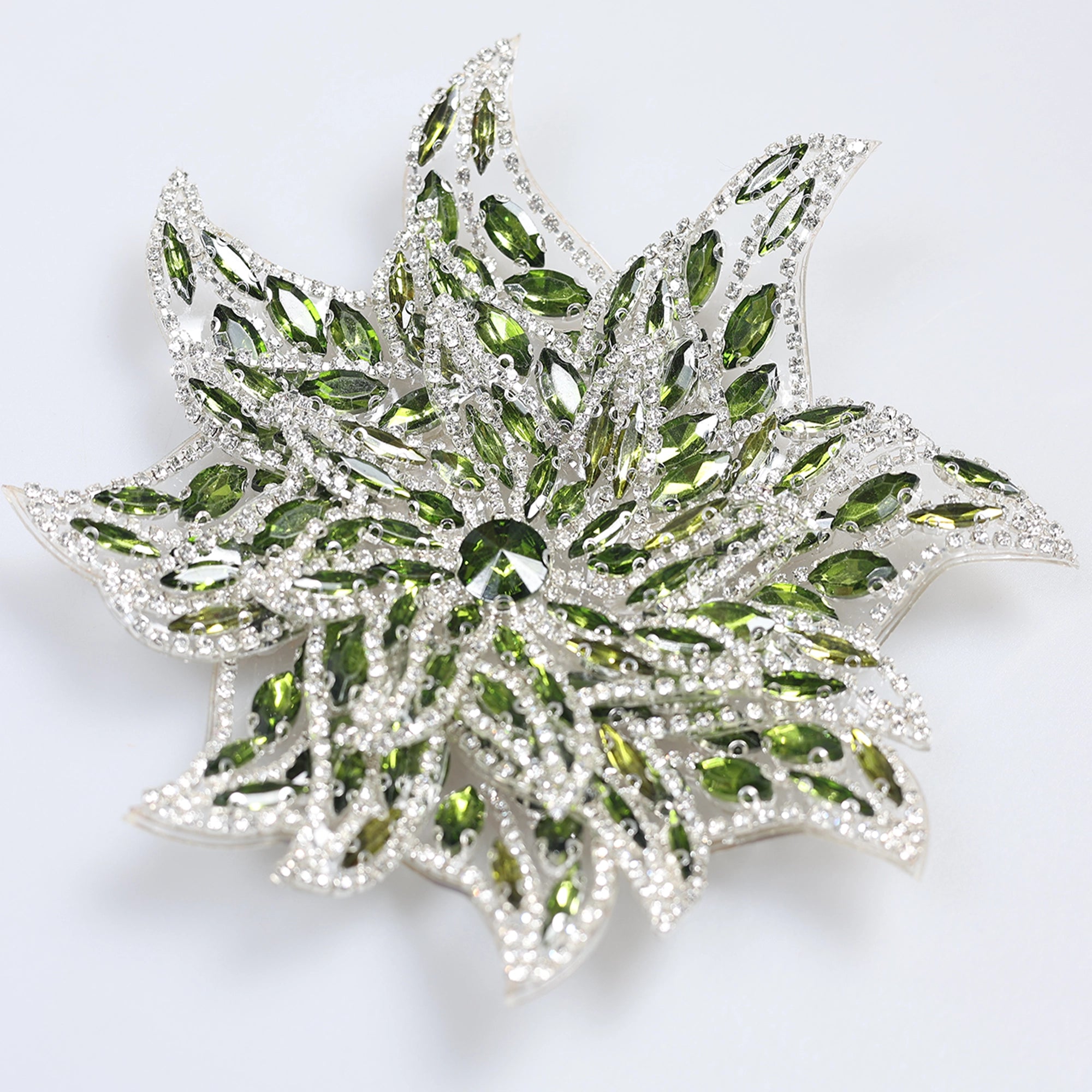 Floare Decorativa Aplicabila cu Strasuri\Cristale Dimensiune: 15 cm - Ahura