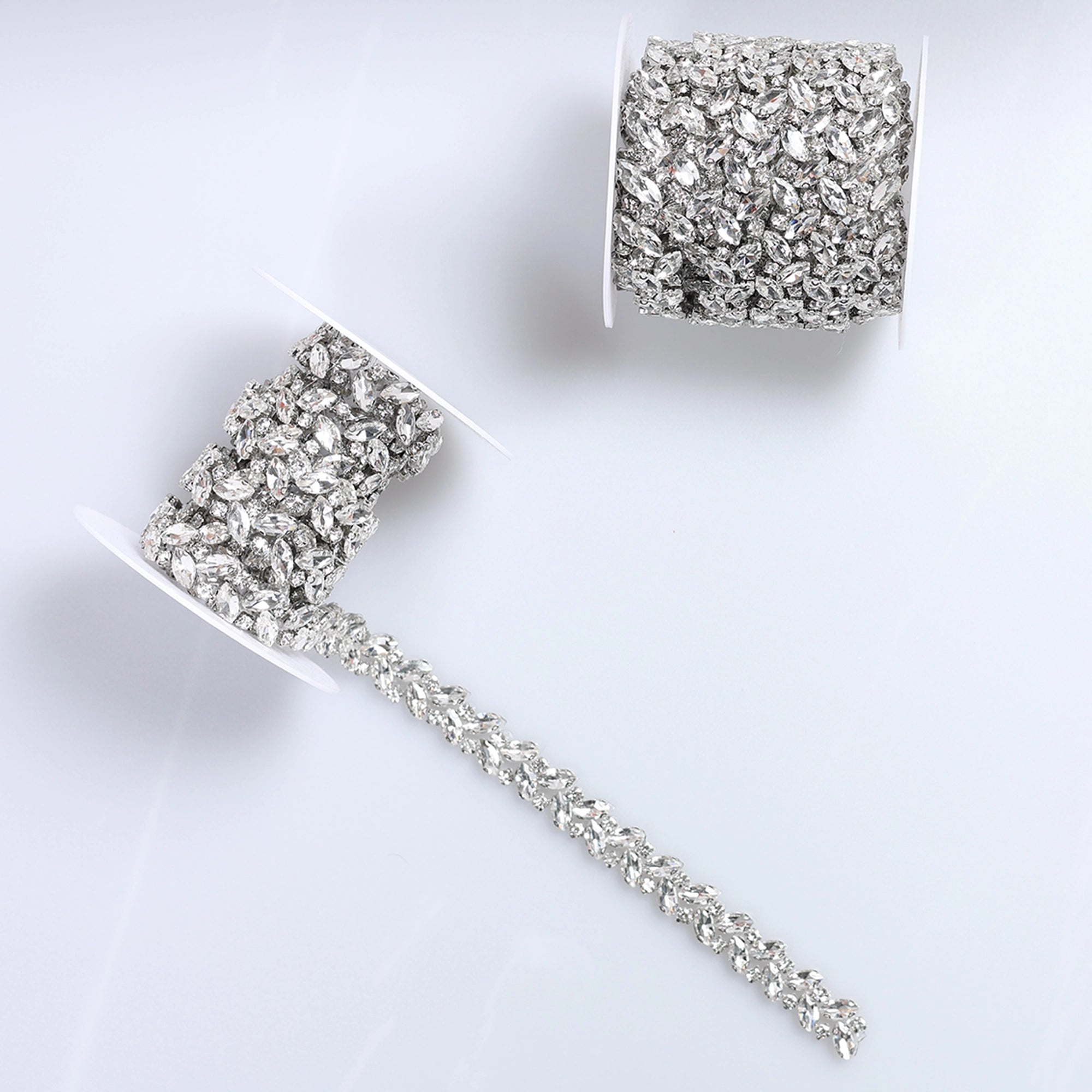 Banda cu strasuri M3 - Ahura