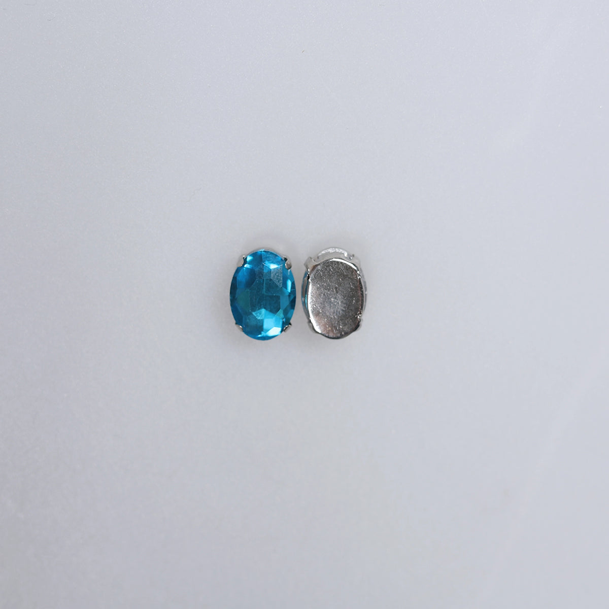 Piatră pentru cusut tip lacrimă 1.7x1.2 cm - Ahura