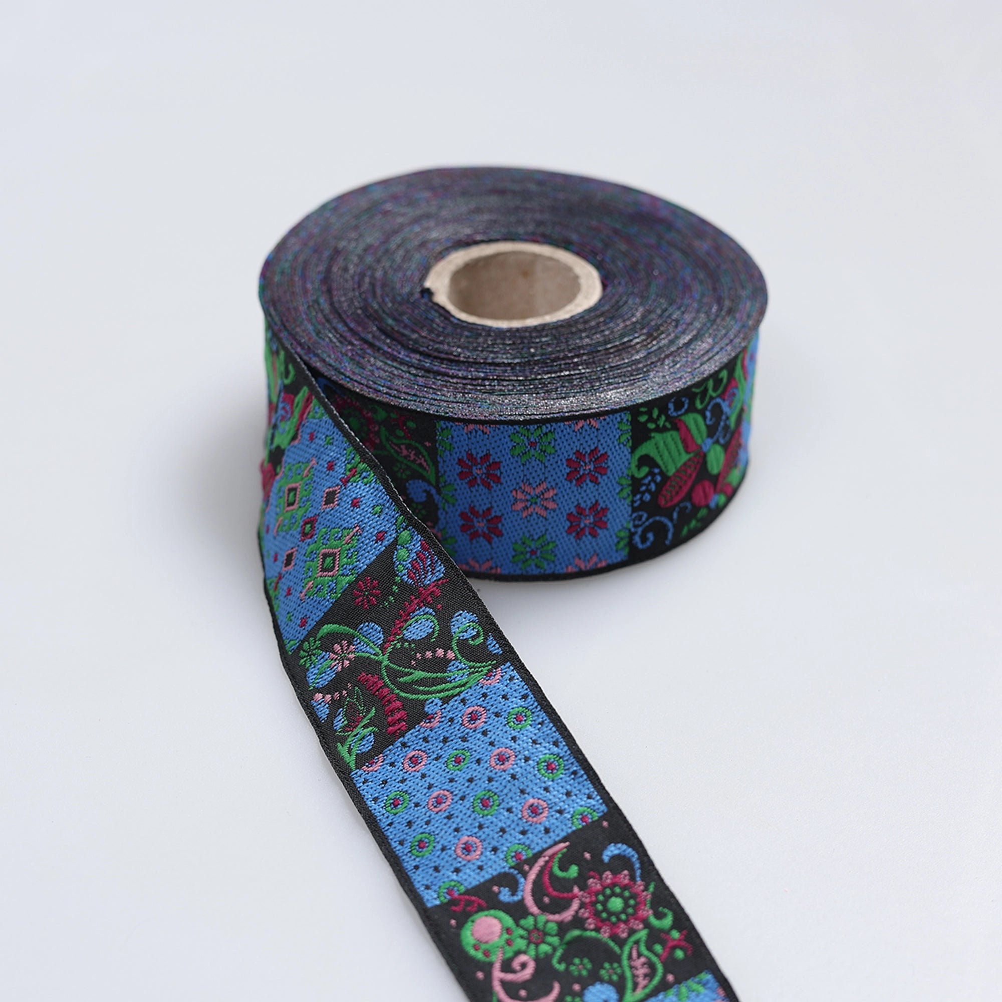 Banda decorativa M30 - Ahura