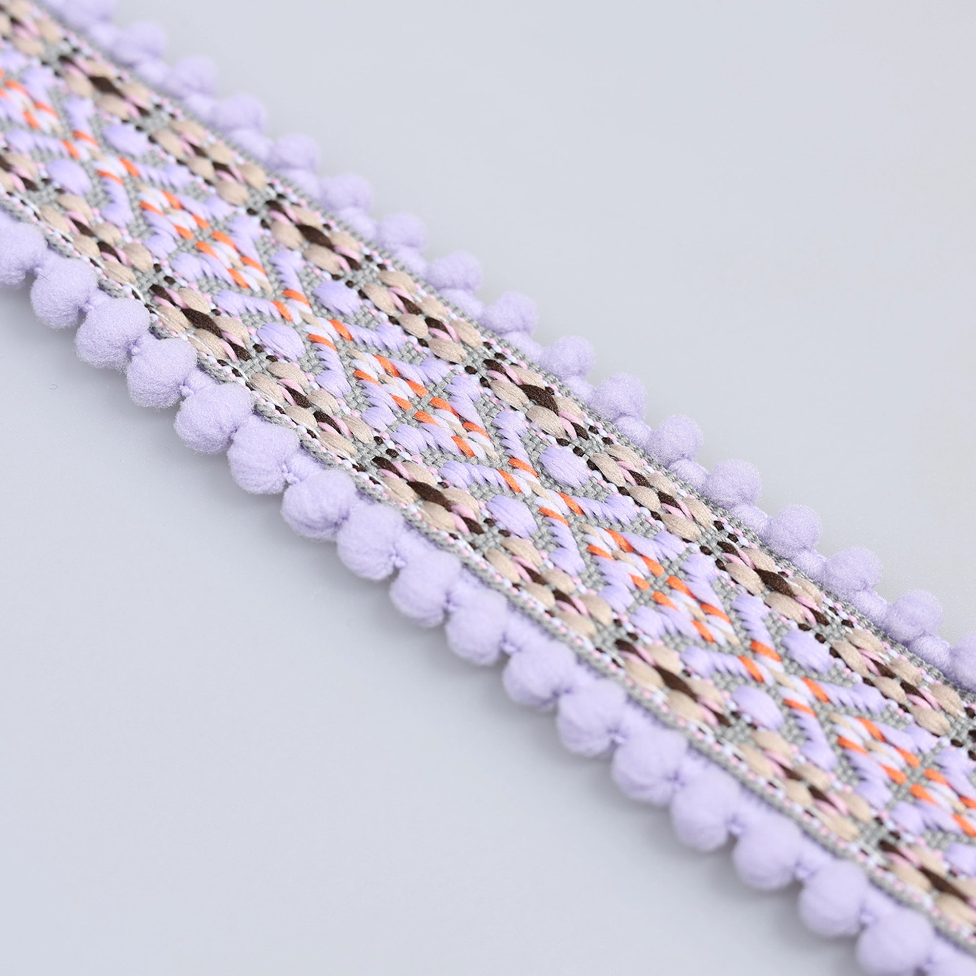 Banda Decorativa Brodata 4 cm M2 - Ahura