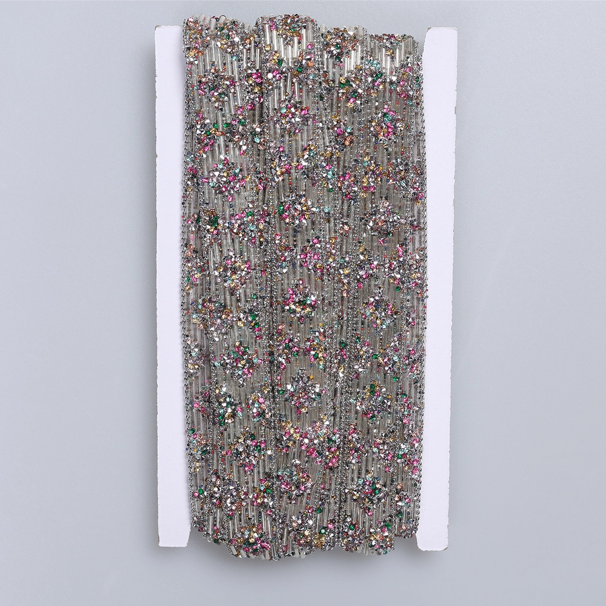 Aplicatii cu strasuri M310 - Ahura