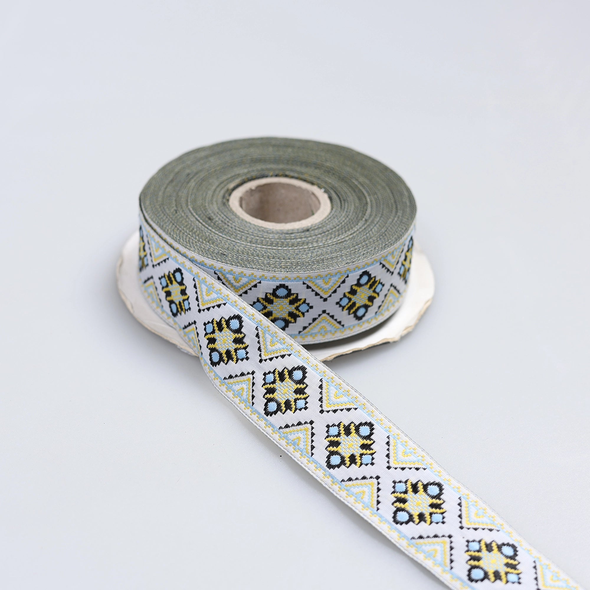 Banda decorativa M31 - Ahura