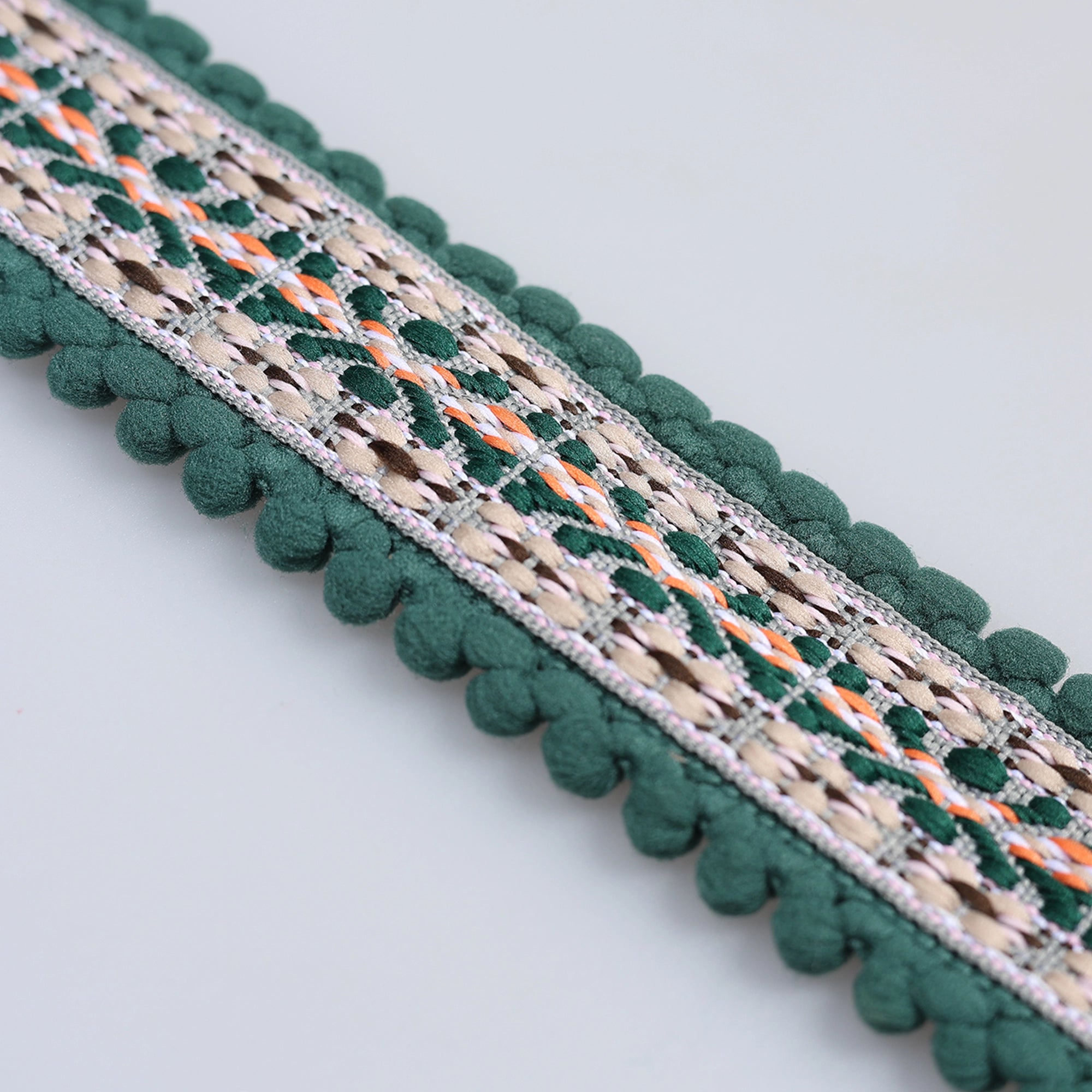 Banda Decorativa Brodata 4 cm M1 - Ahura