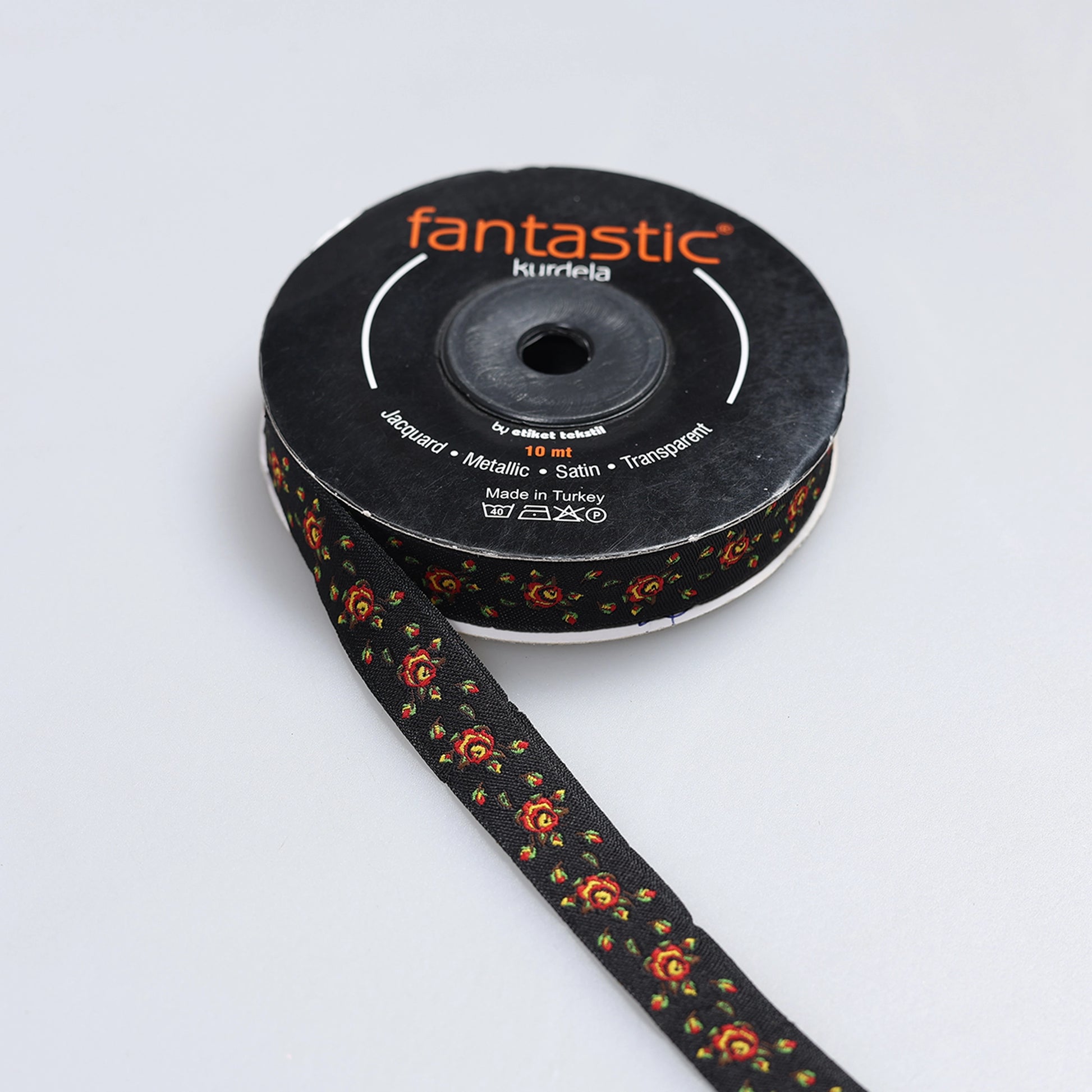 Bandă decorativă 1,5 cm trandafiri pe negru - Ahura