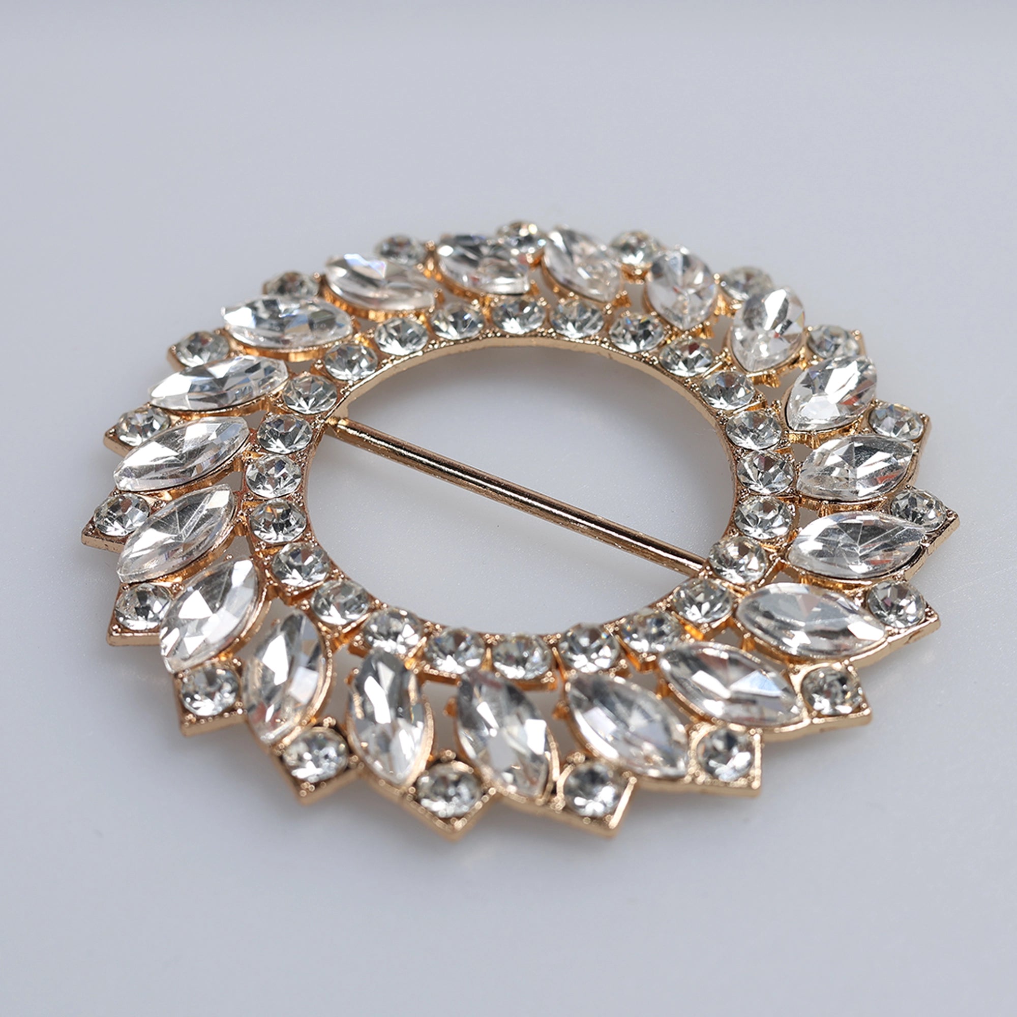 Catarame cu strasuri M37 - Ahura